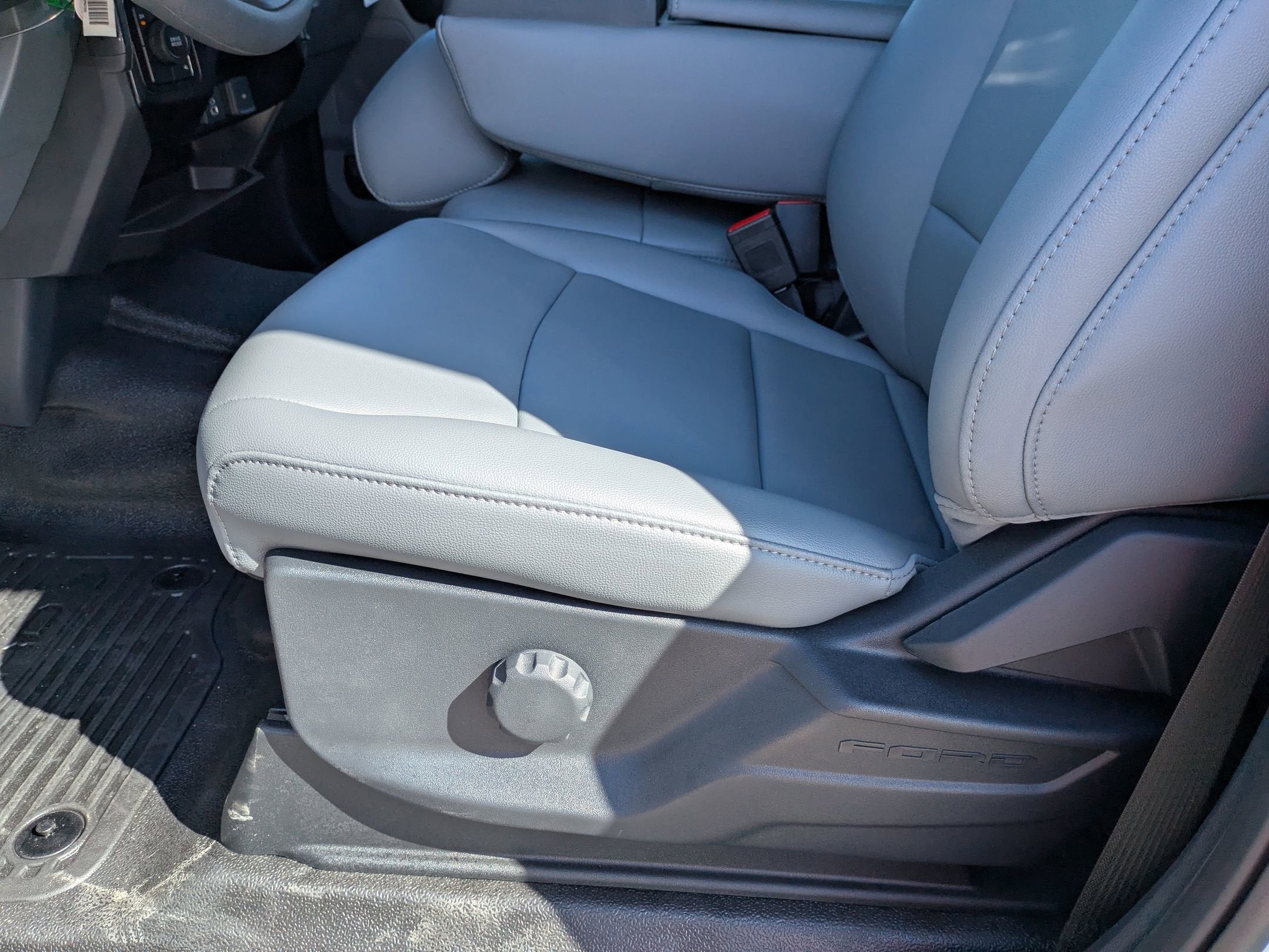 2025 Ford Super Duty F-450 DRW XL