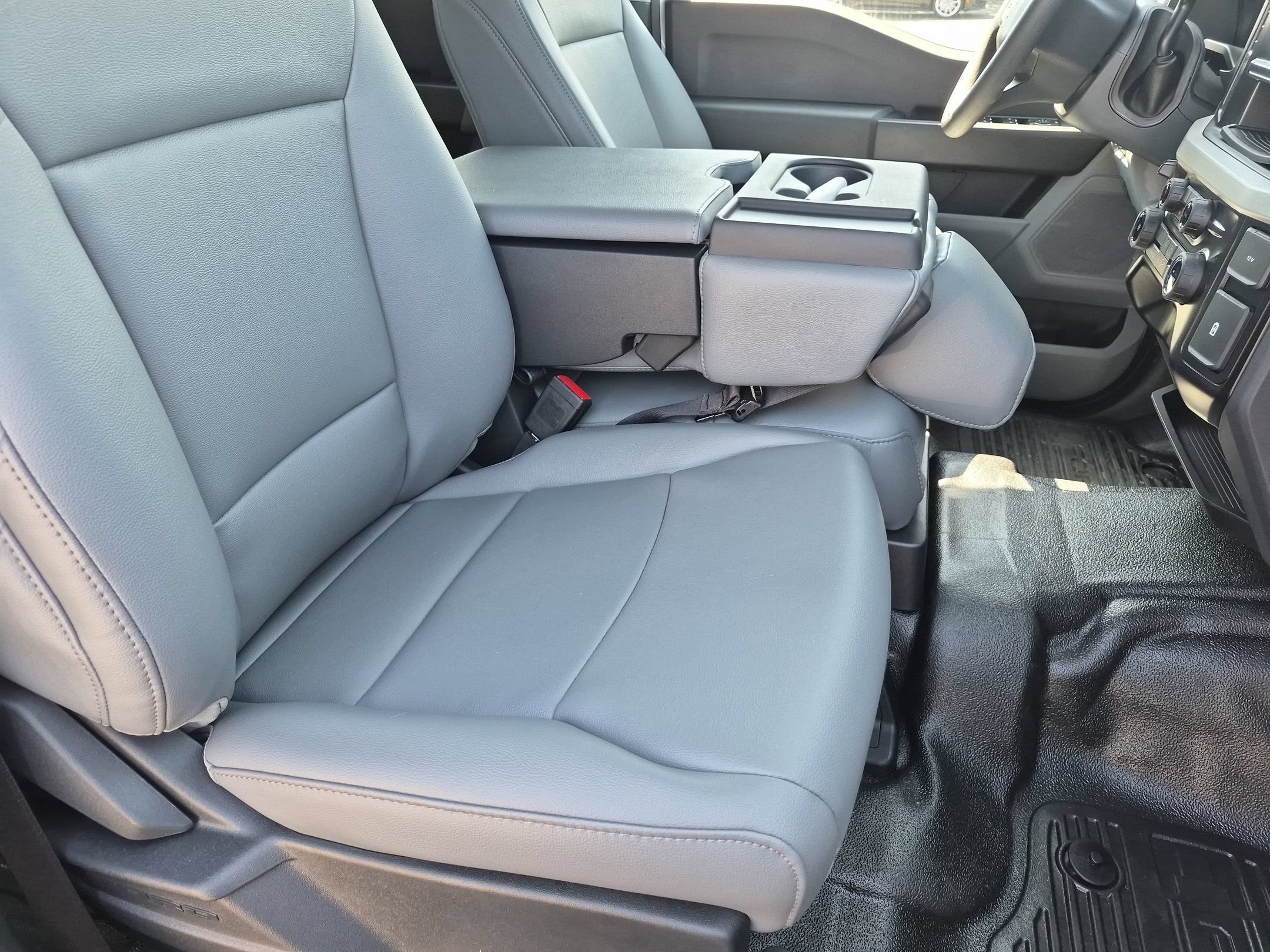 2026 Ford Super Duty F-450 DRW XL