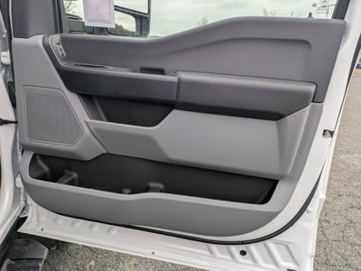 2025 Ford Super Duty F-600 DRW XL