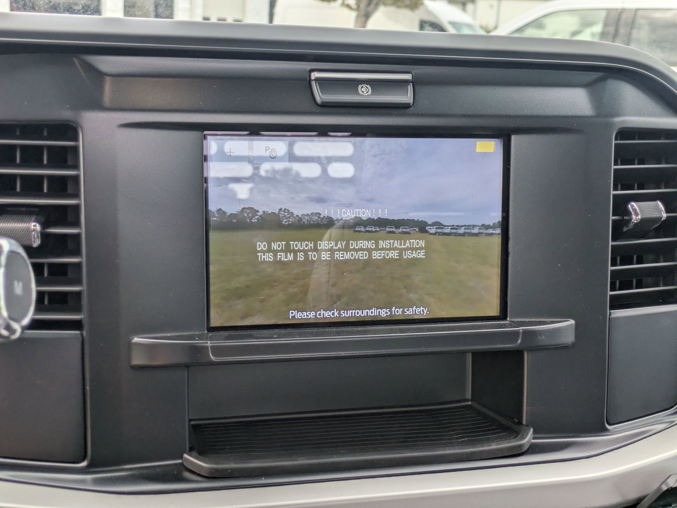 2025 Ford Super Duty F-600 DRW XL