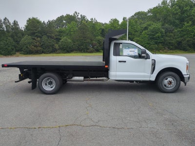 2026 Ford Super Duty F-350 DRW Base