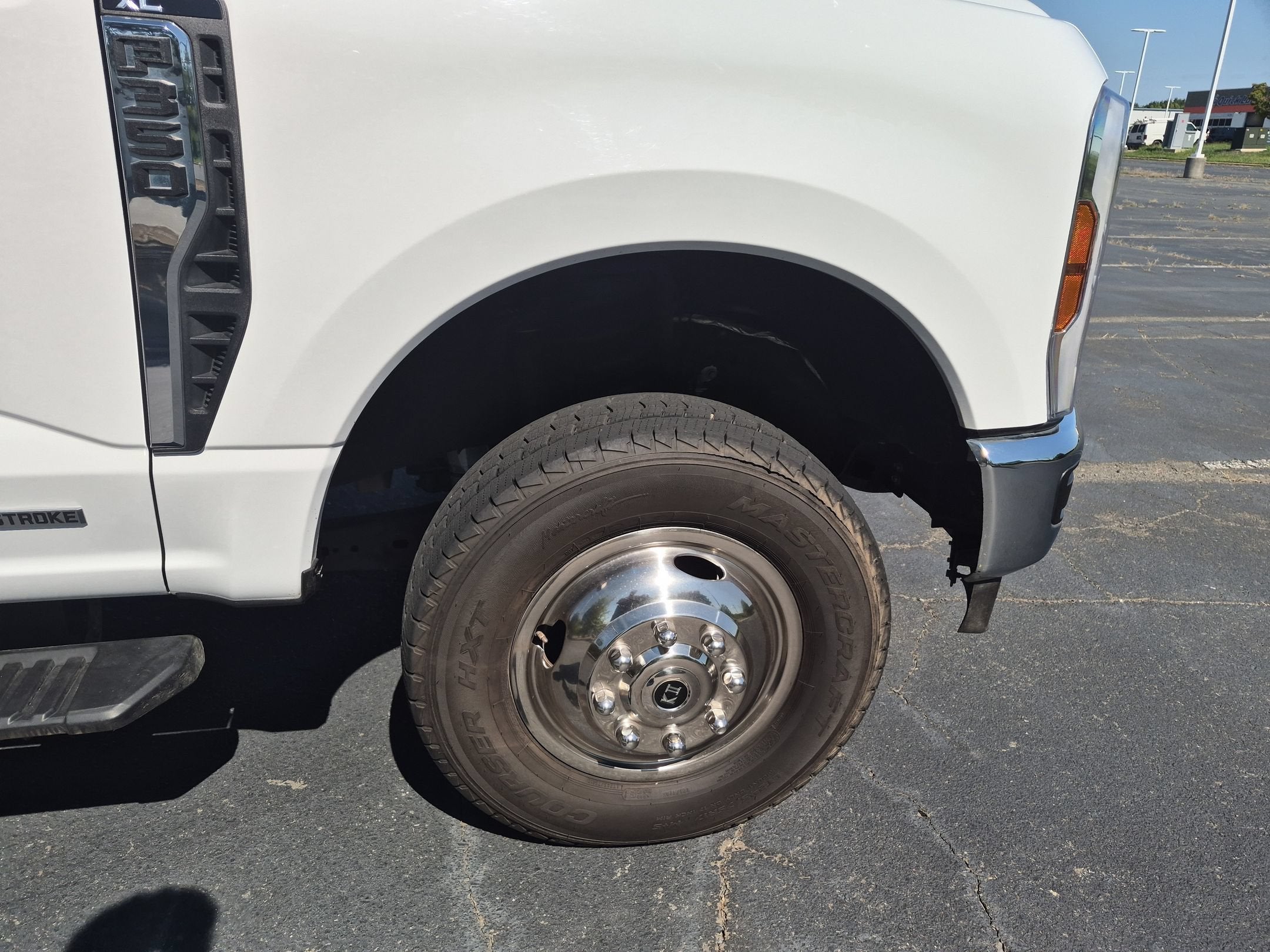 2024 Ford Super Duty F-350 DRW XL