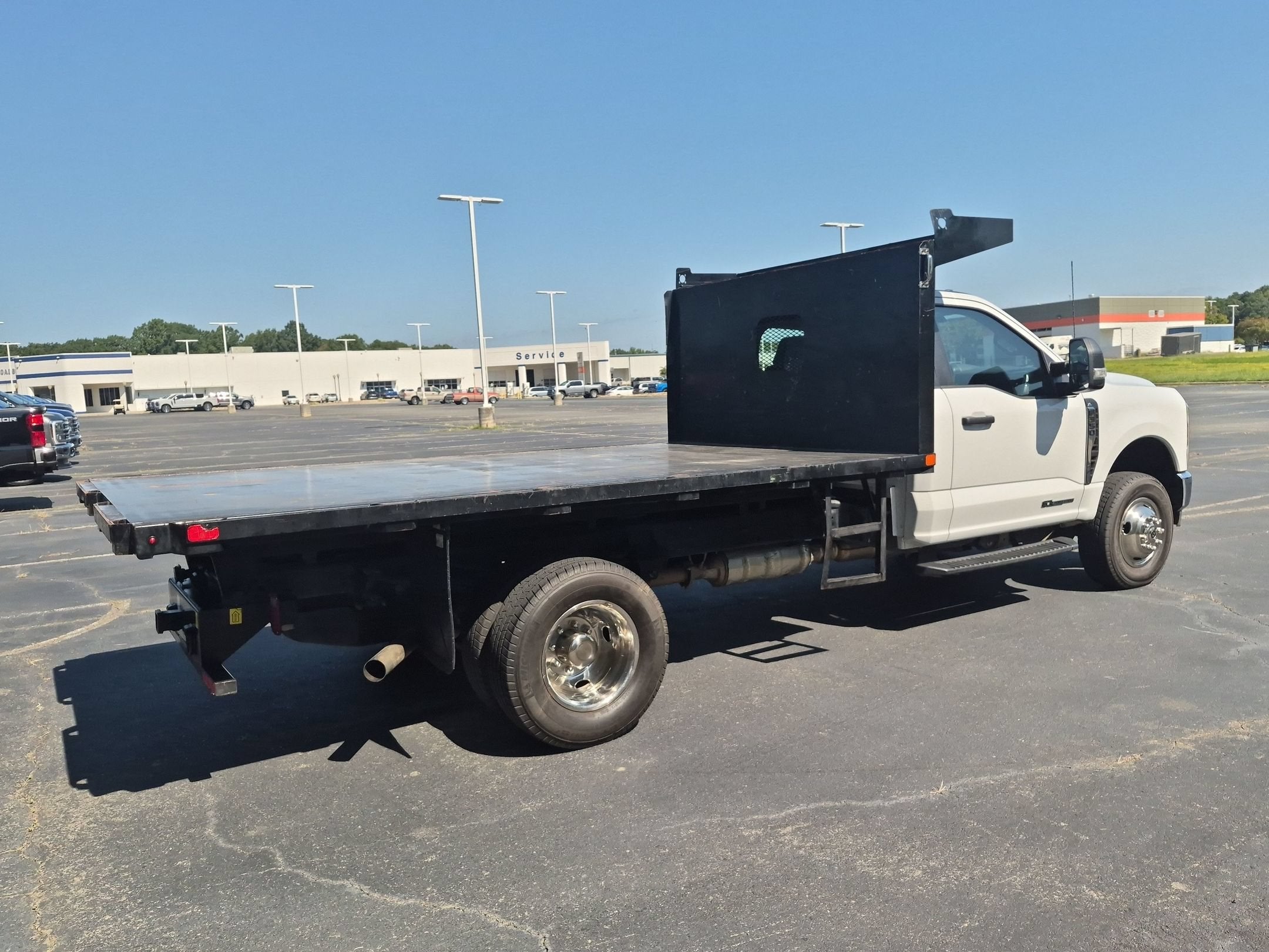 2024 Ford Super Duty F-350 DRW XL