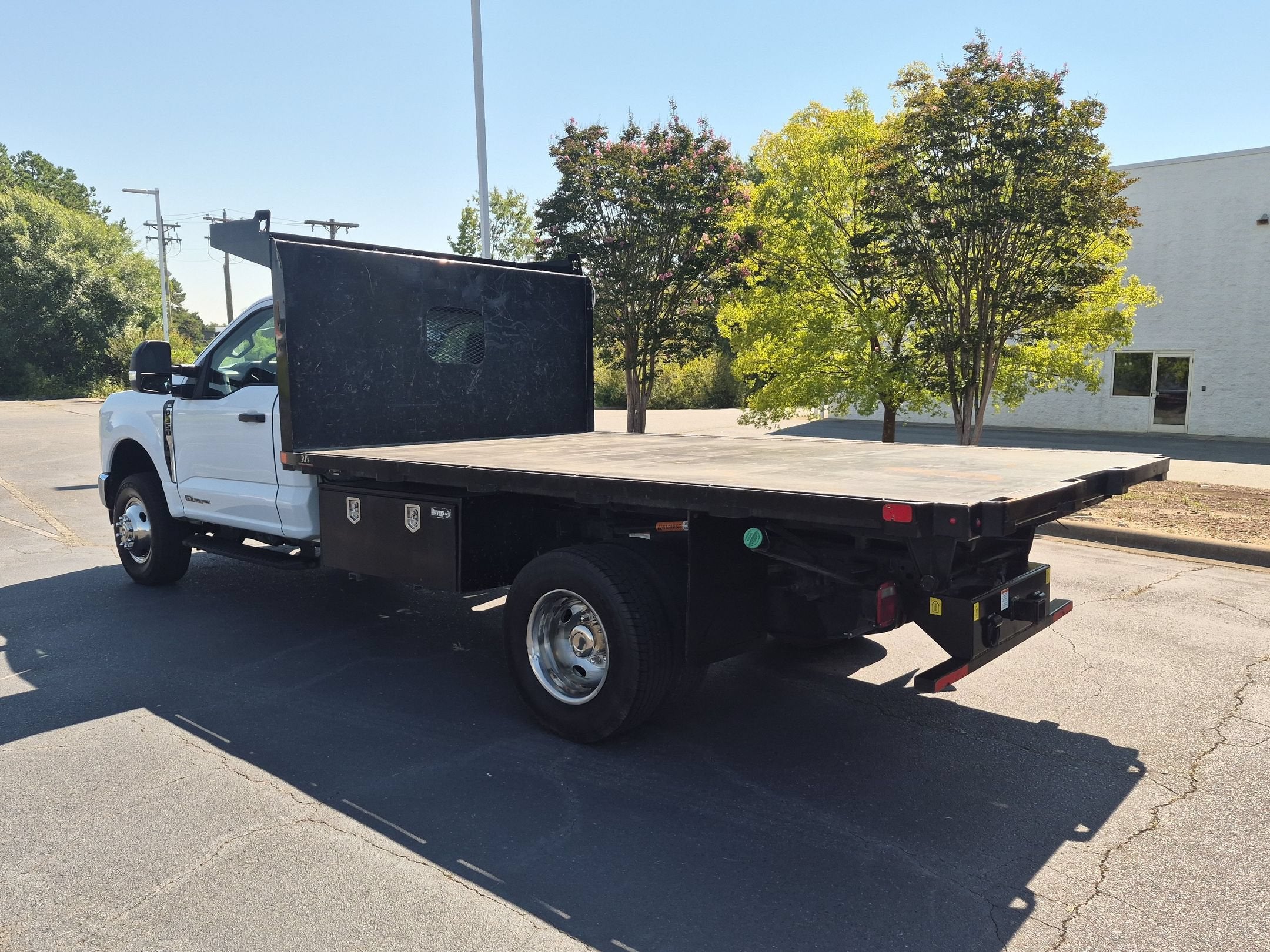 2024 Ford Super Duty F-350 DRW XL