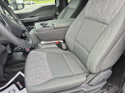 2026 Ford Super Duty F-550 DRW XLT