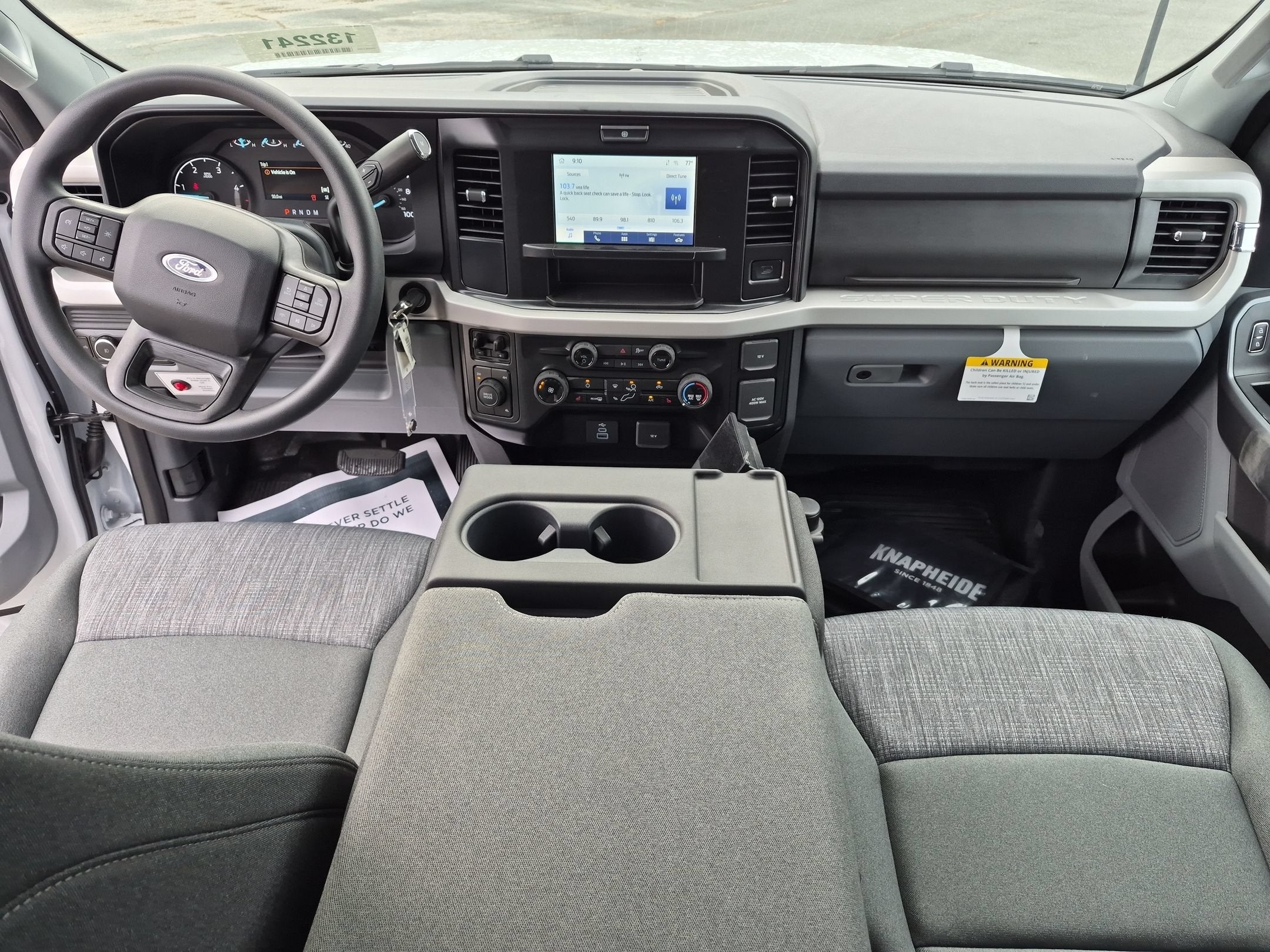 2026 Ford Super Duty F-550 DRW XLT