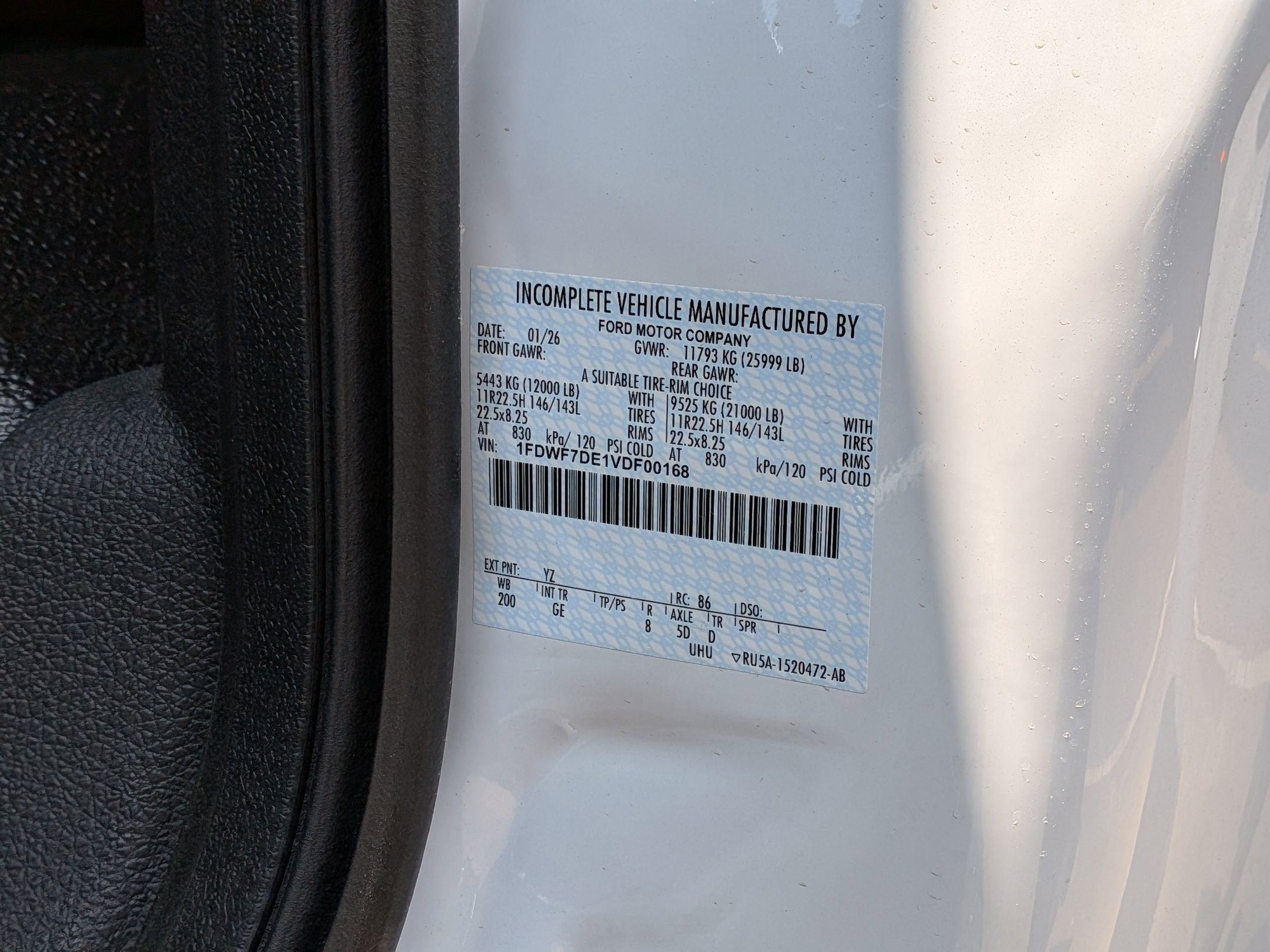 2027 Ford F-750SD Base