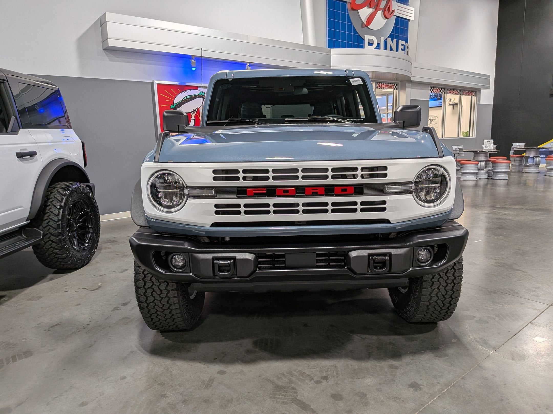 2025 Ford Bronco Heritage Edition