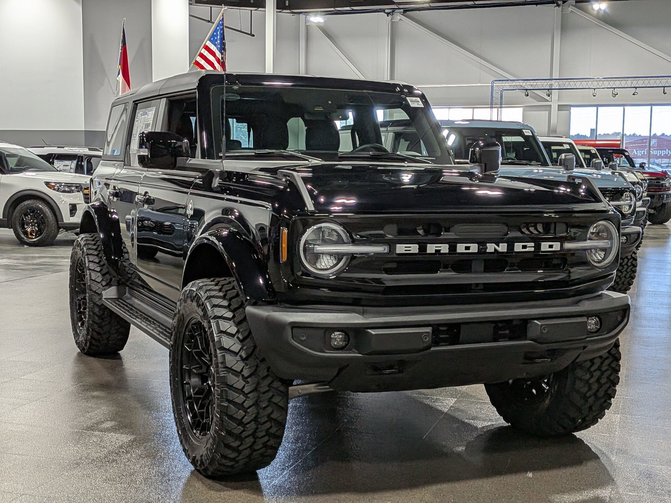 2025 Ford Bronco Outer Banks