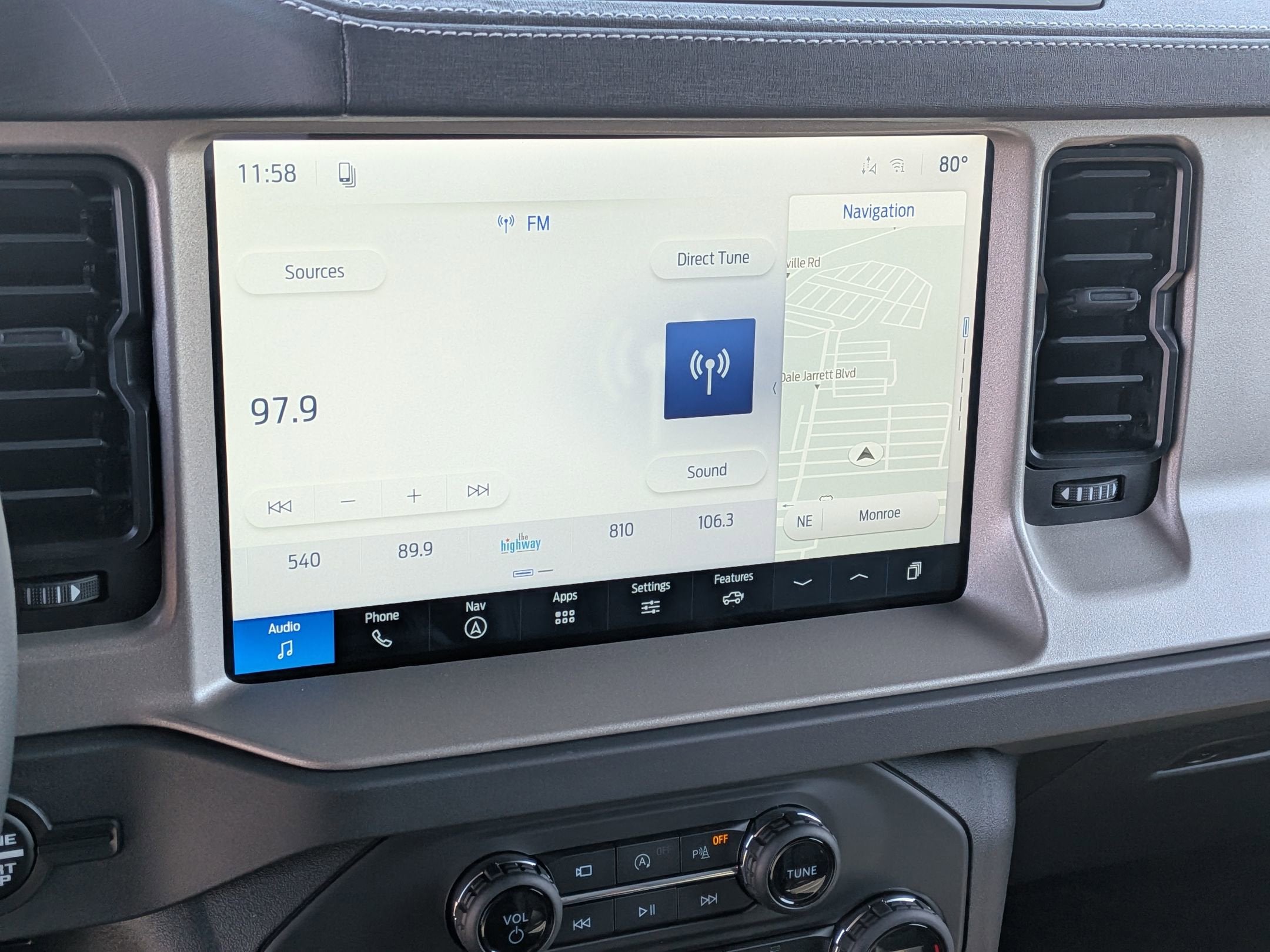 2026 Ford Bronco Outer Banks