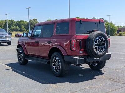 2026 Ford Bronco Outer Banks