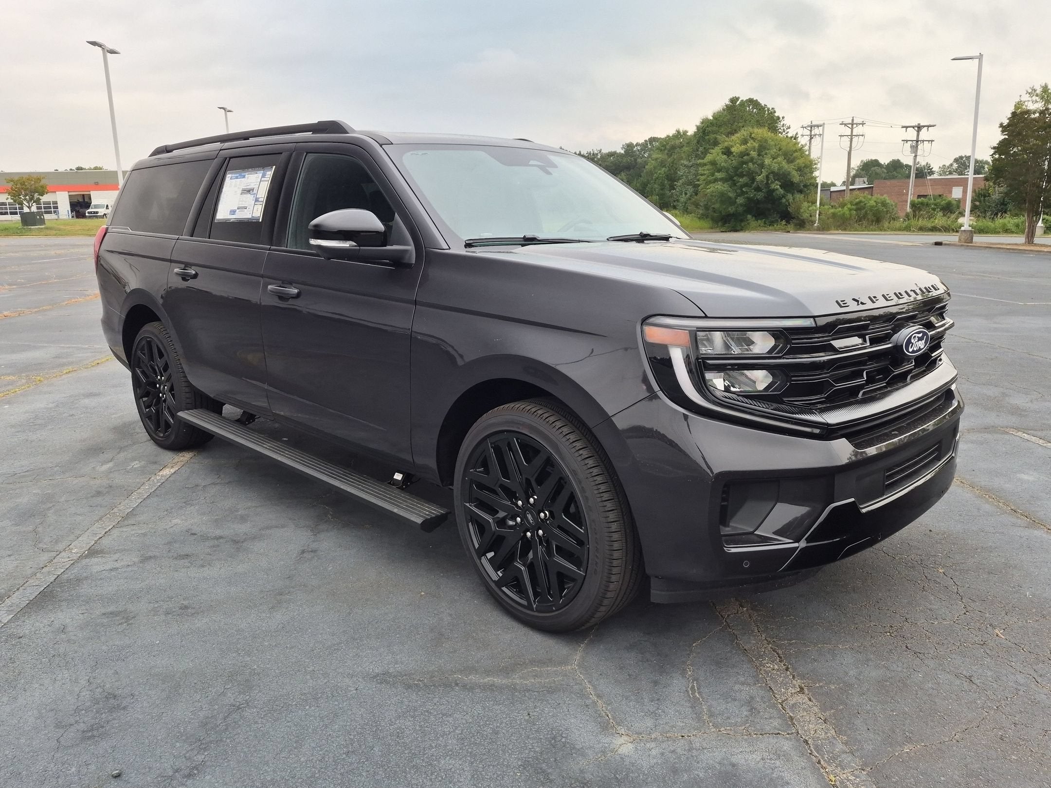 2027 Ford Expedition Max Platinum