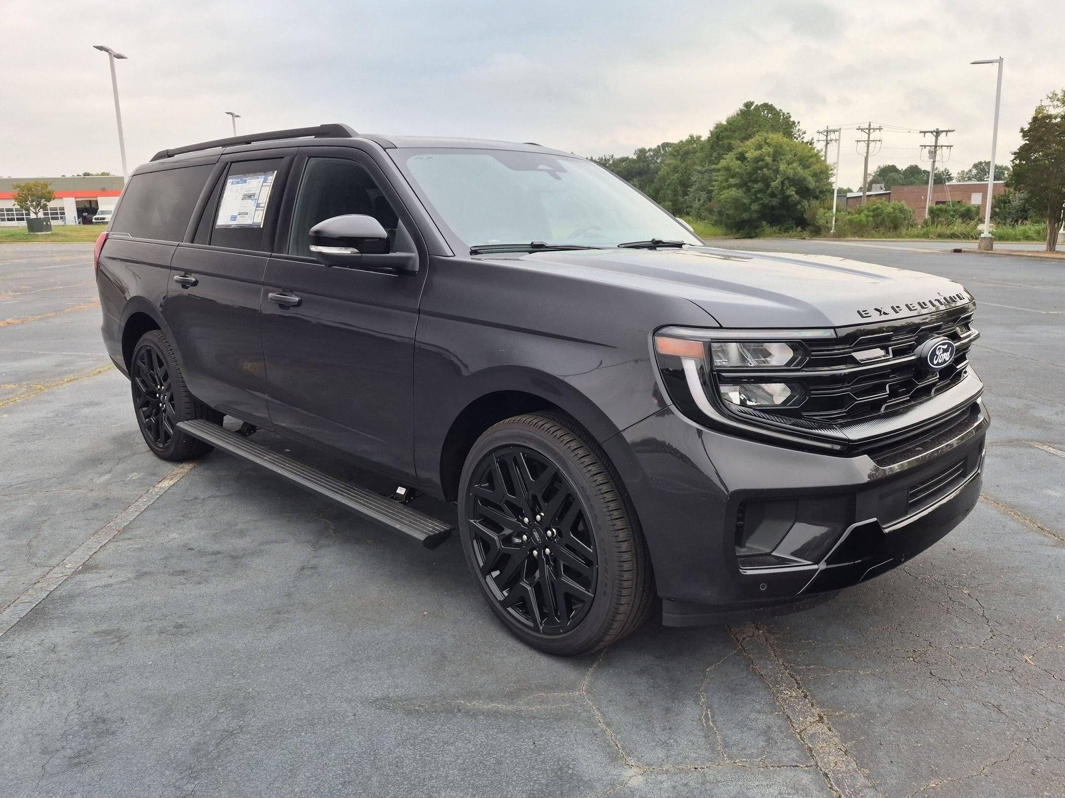 2027 Ford Expedition Max Platinum