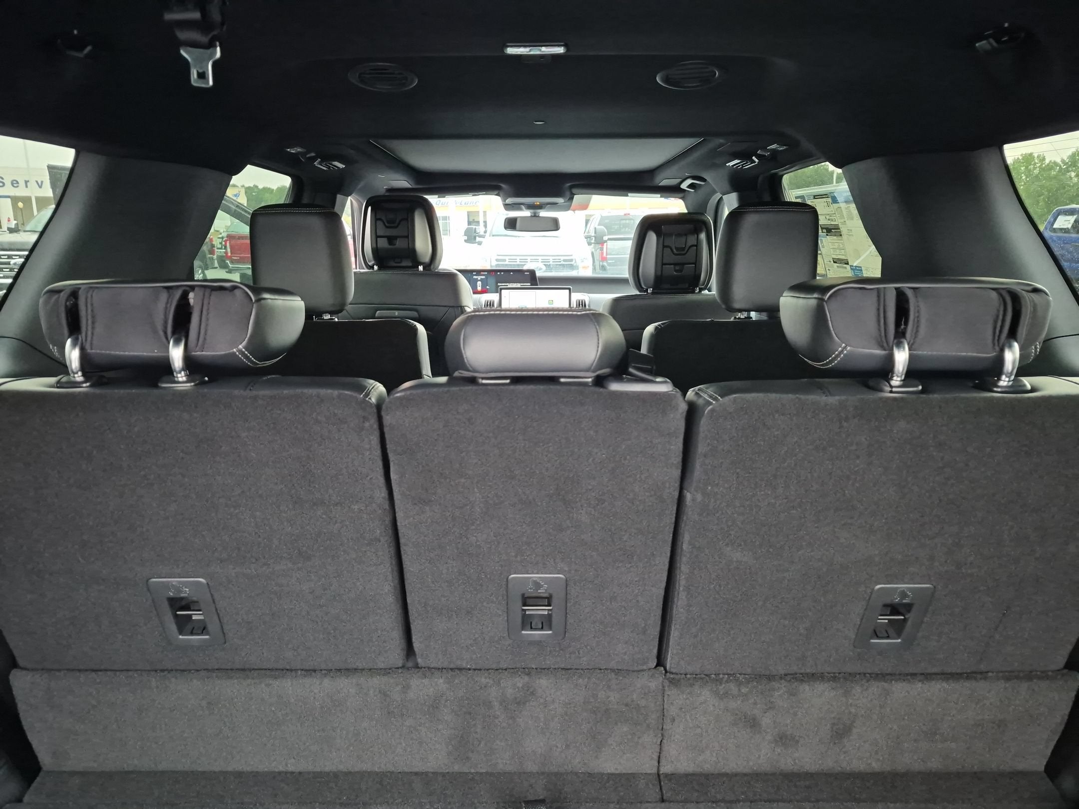 2027 Ford Expedition Max Platinum