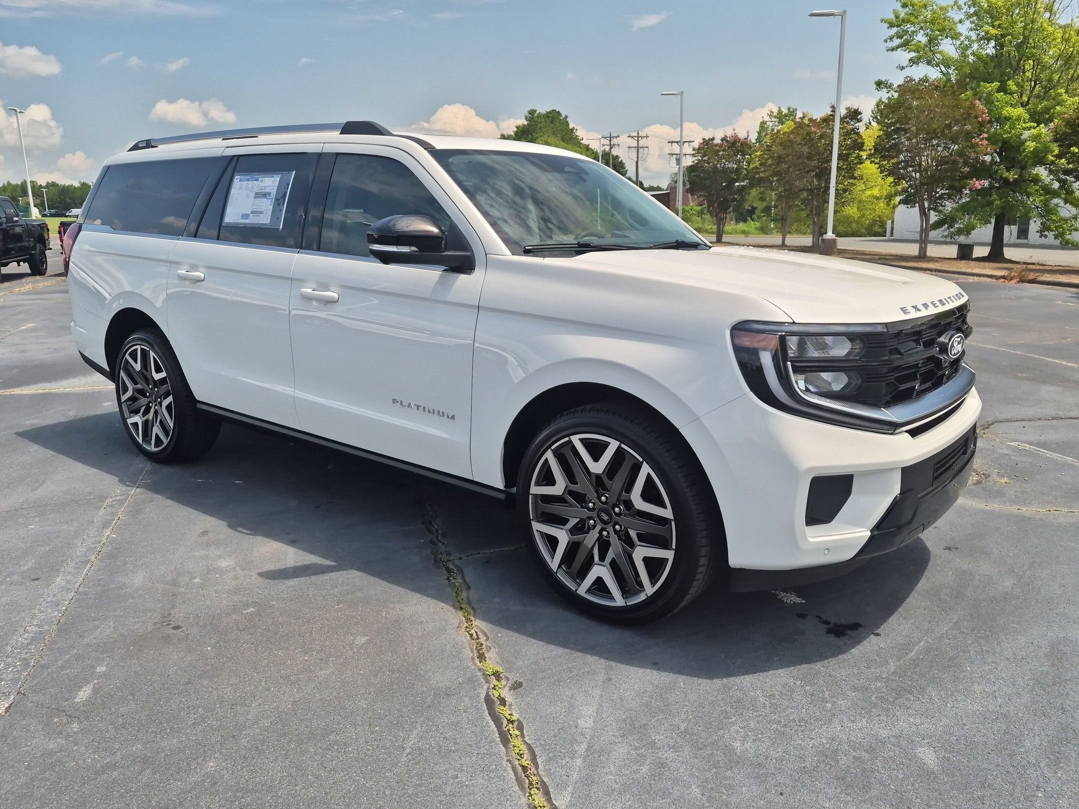 2027 Ford Expedition Max Platinum