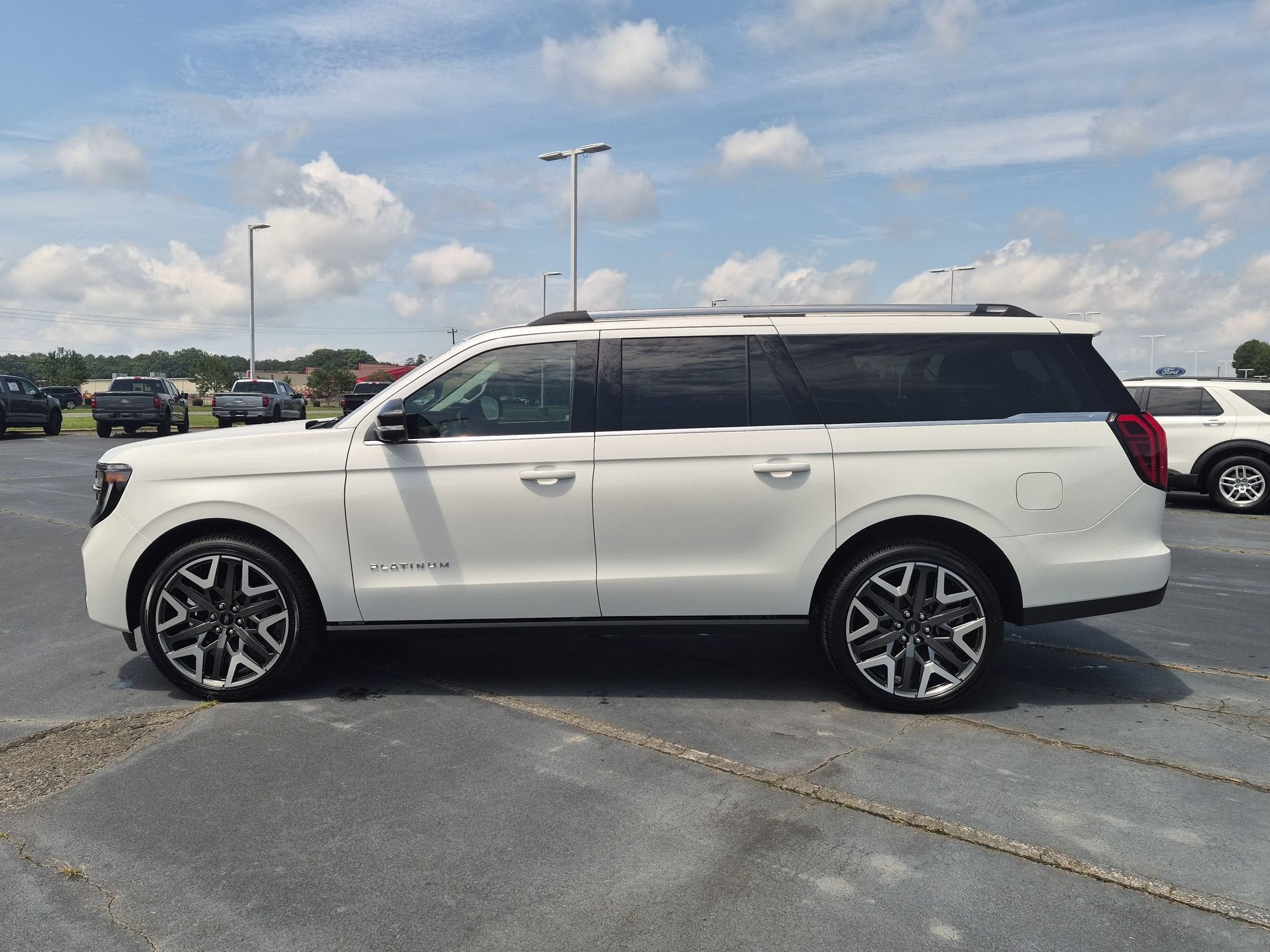 2027 Ford Expedition Max Platinum