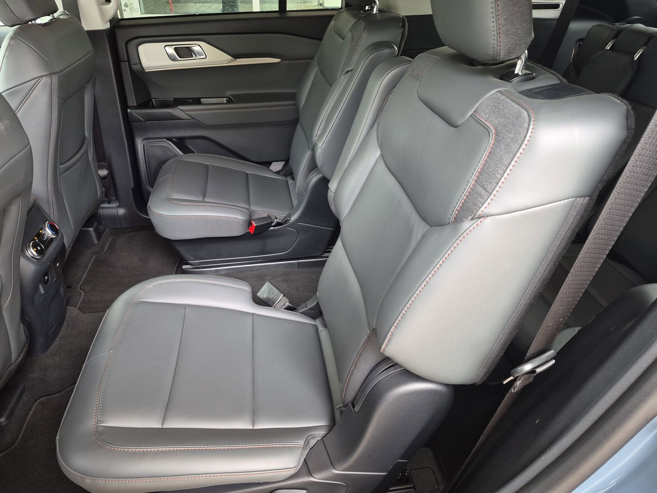 2026 Ford Explorer Active - Crossroads Courtesy Demo