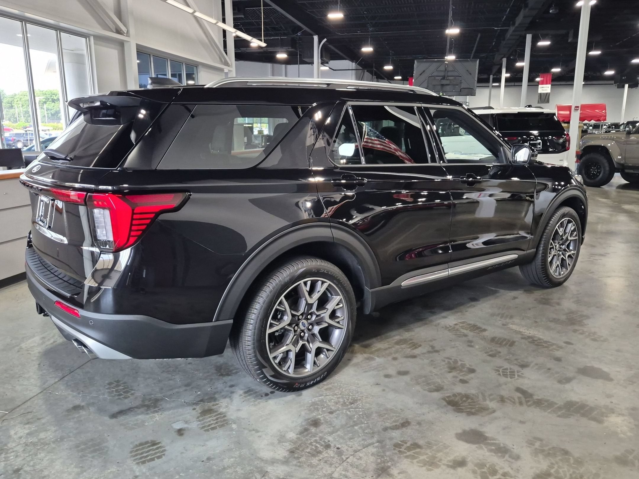 2027 Ford Explorer Platinum