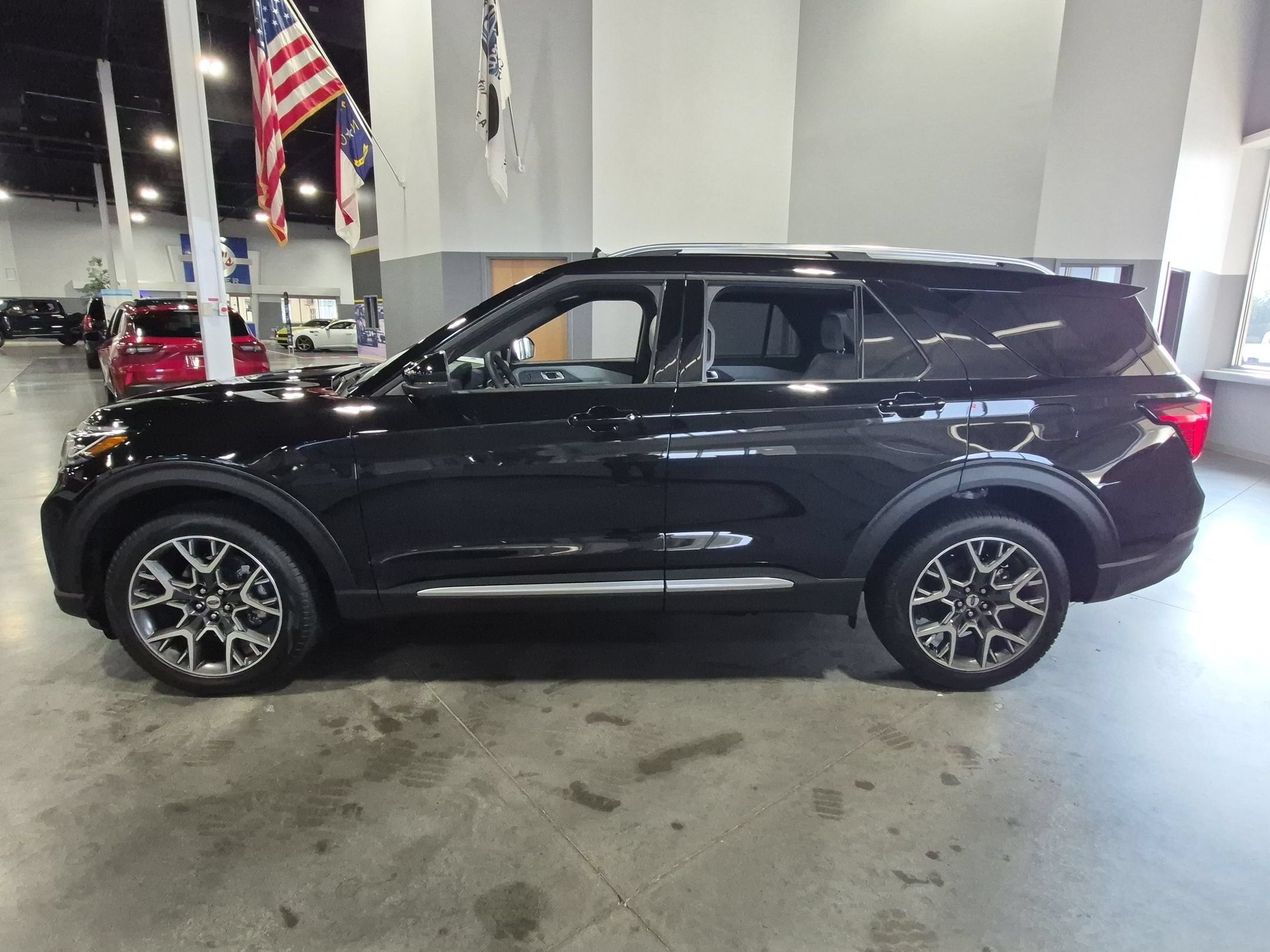 2027 Ford Explorer Platinum