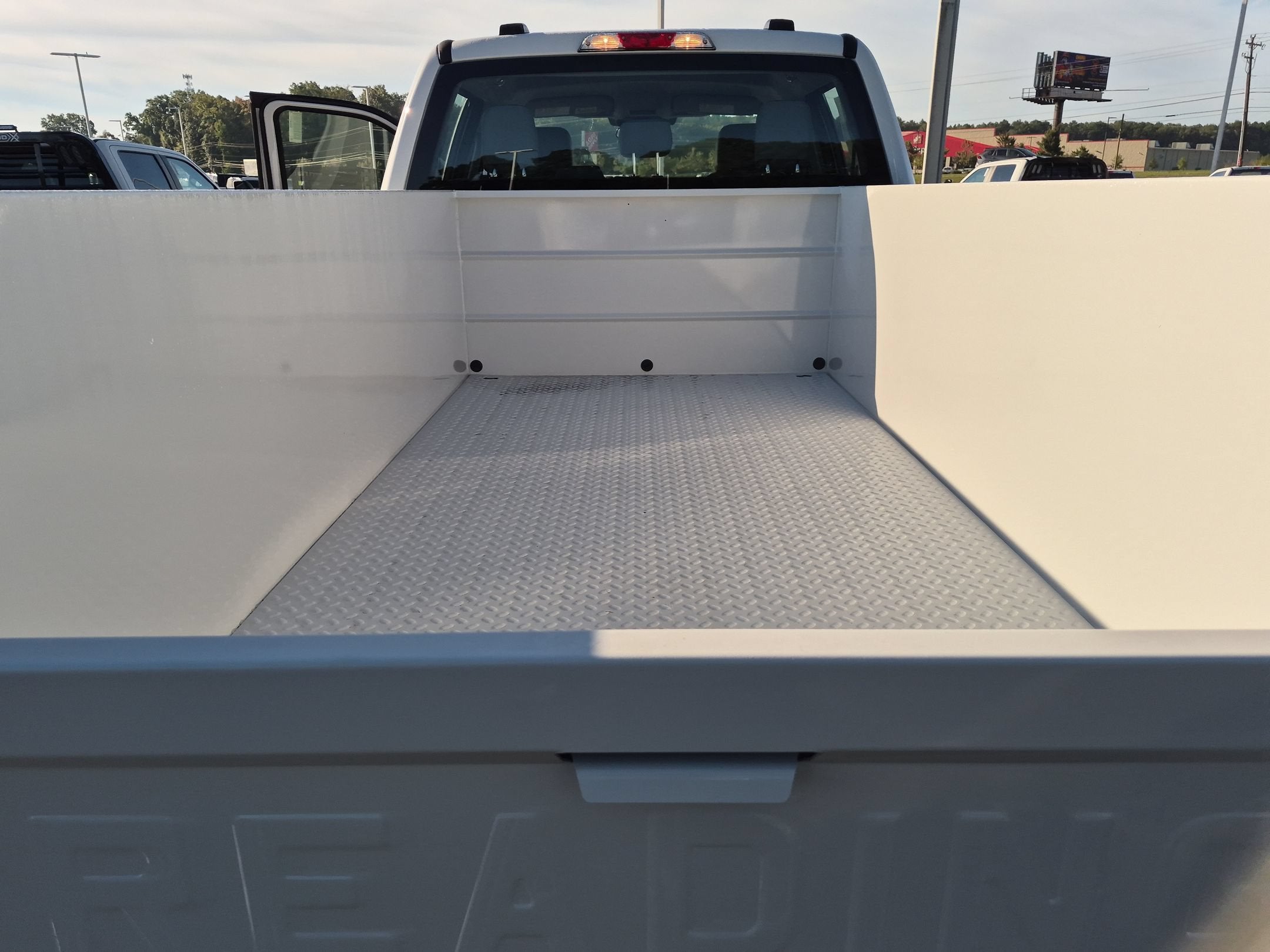 2026 Ford Super Duty F-250 SRW XL 8ft Reading SL Service Body