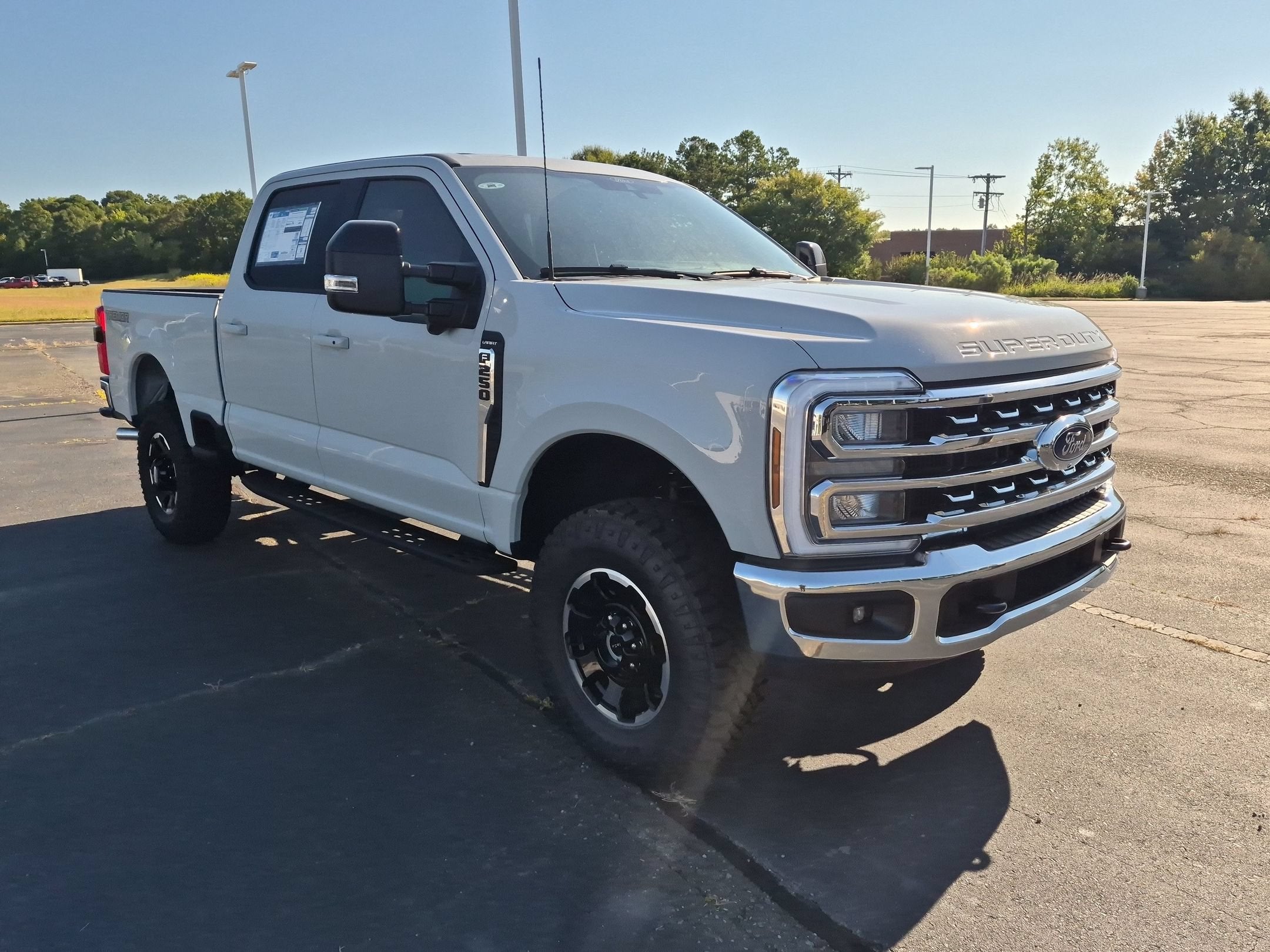 2026 Ford Super Duty F-250 SRW LARIAT