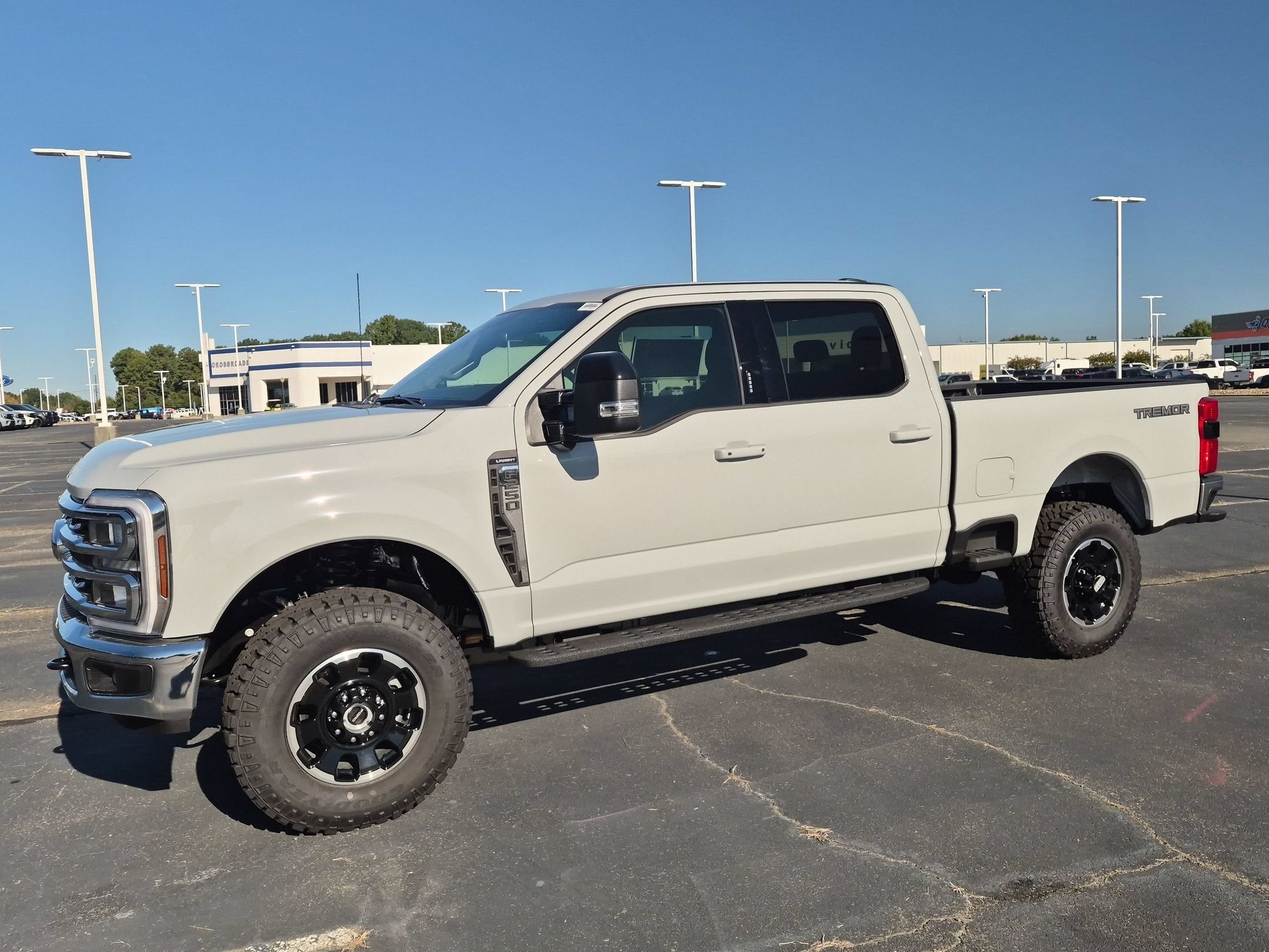 2026 Ford Super Duty F-250 SRW LARIAT