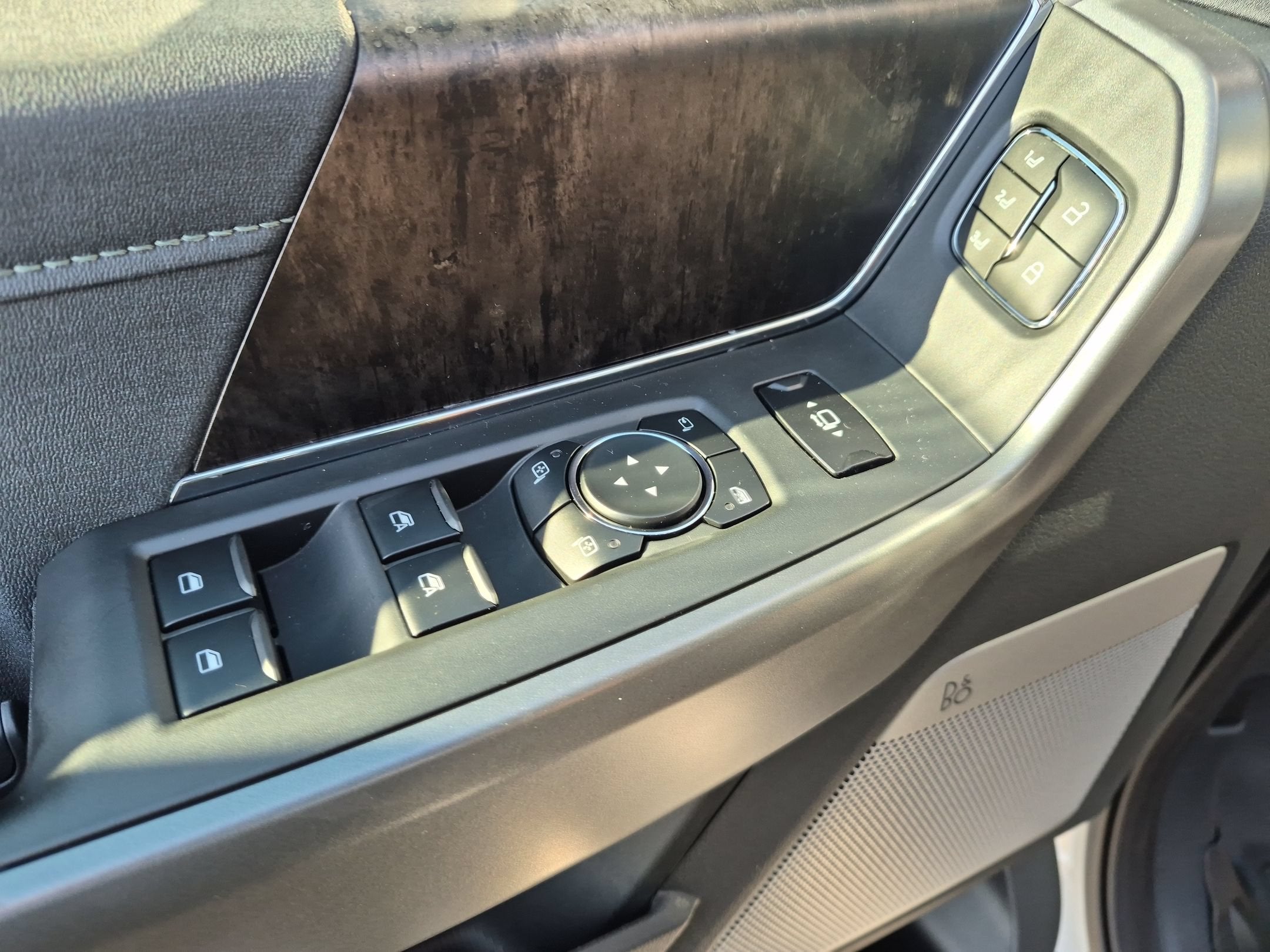 2027 Ford Super Duty F-250 SRW LARIAT