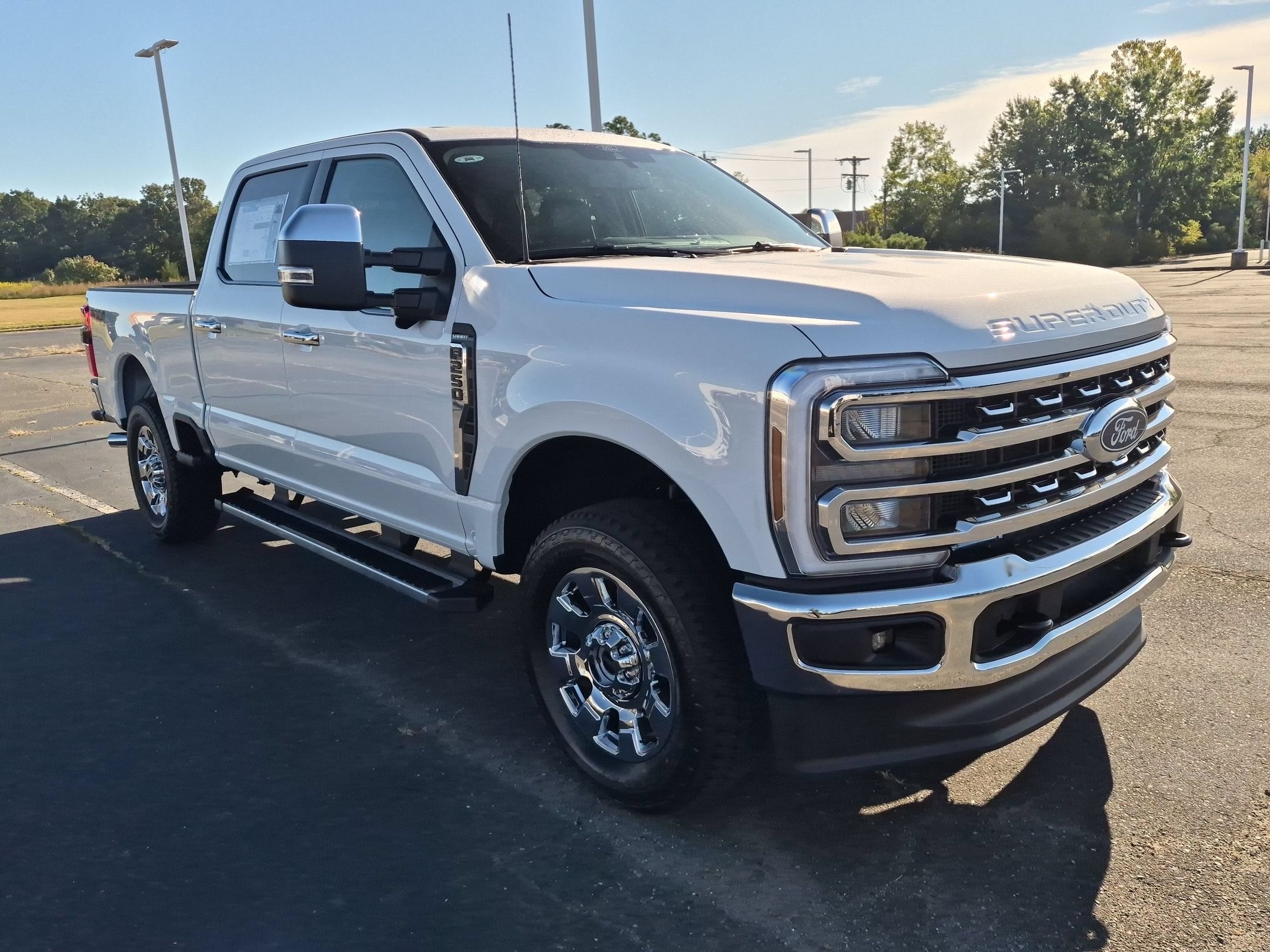 2027 Ford Super Duty F-250 SRW LARIAT