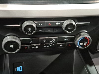 2027 Ford Super Duty F-250 SRW XLT
