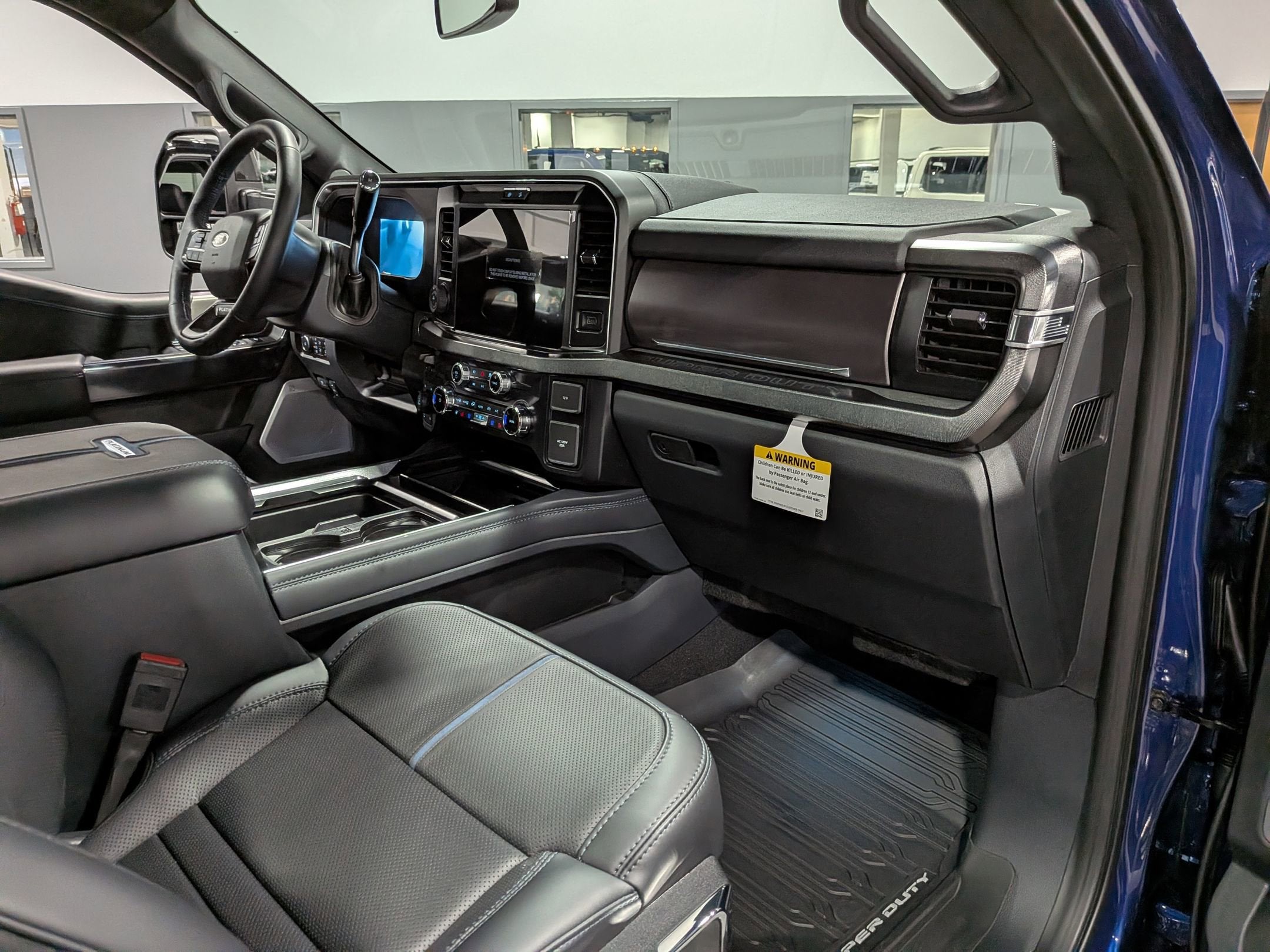 2026 Ford Super Duty F-350 SRW Platinum