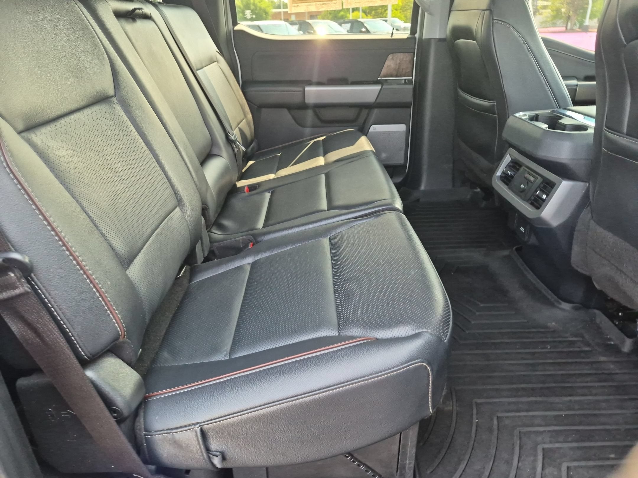 2023 Ford Super Duty F-350 SRW LARIAT