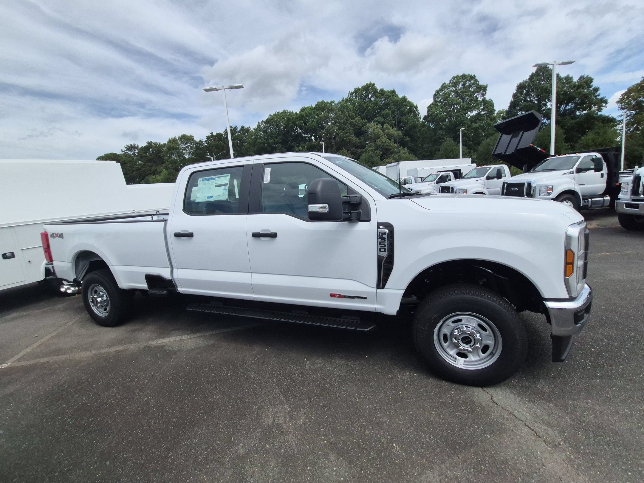2026 Ford Super Duty F-350 SRW XL