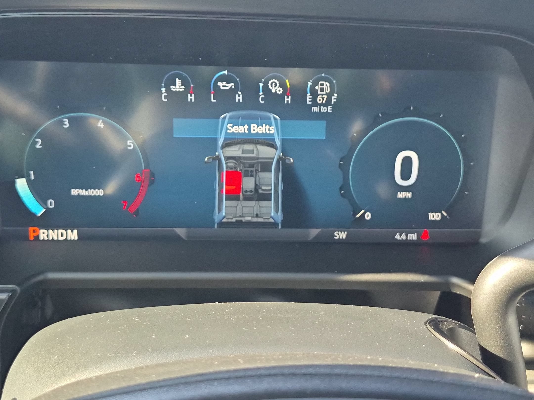 2027 Ford Super Duty F-350 SRW XLT