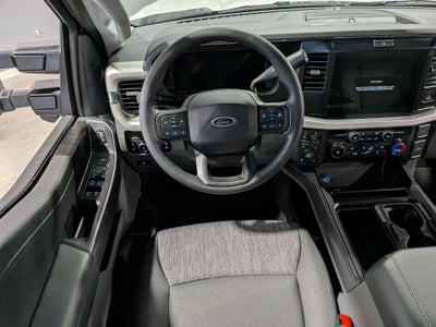 2026 Ford Super Duty F-350 SRW XLT