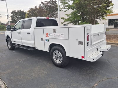 2023 Ford Super Duty F-350 SRW XL