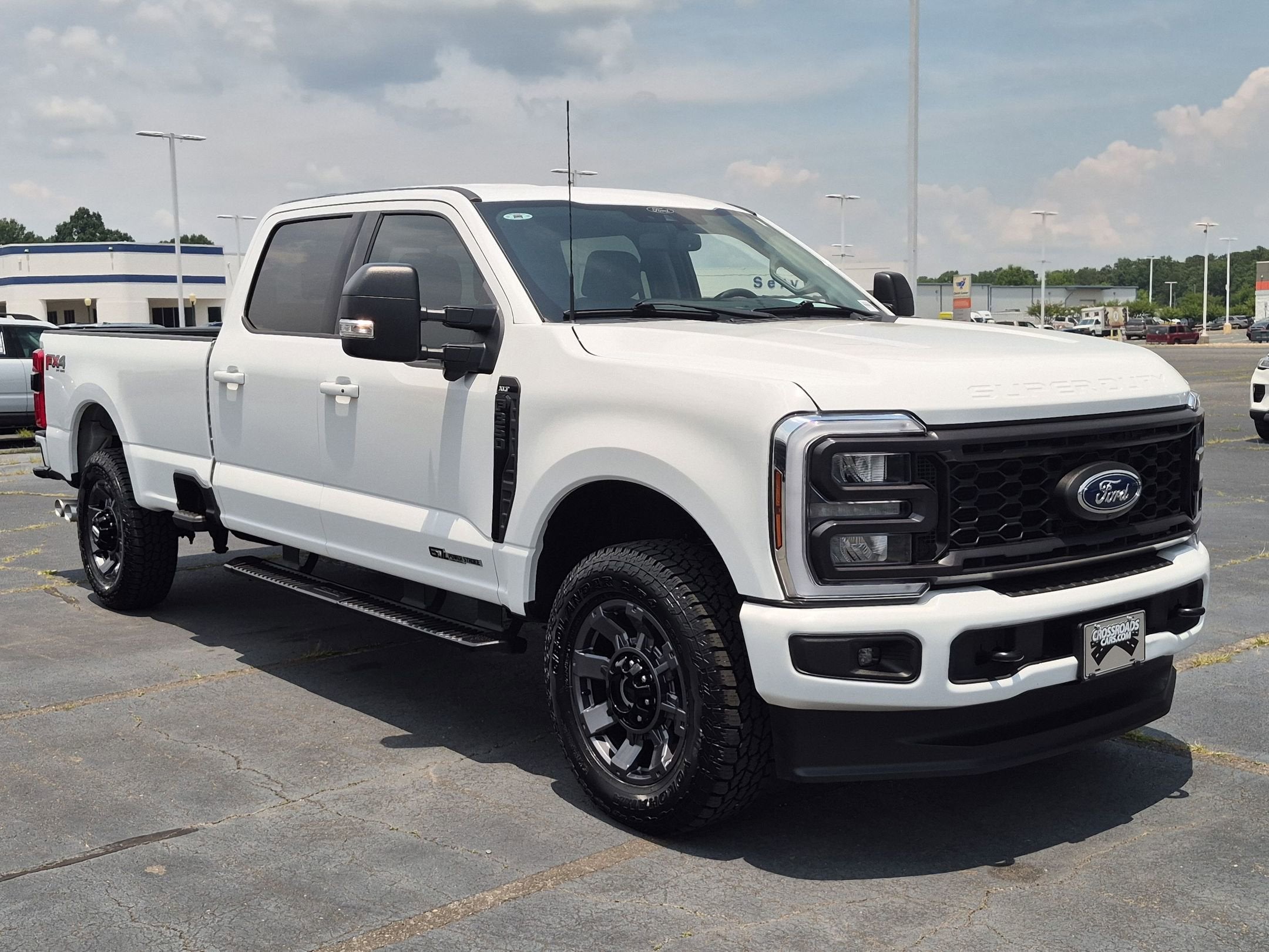 2024 Ford Super Duty F-350 SRW XLT