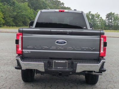 2026 Ford Super Duty F-350 SRW LARIAT
