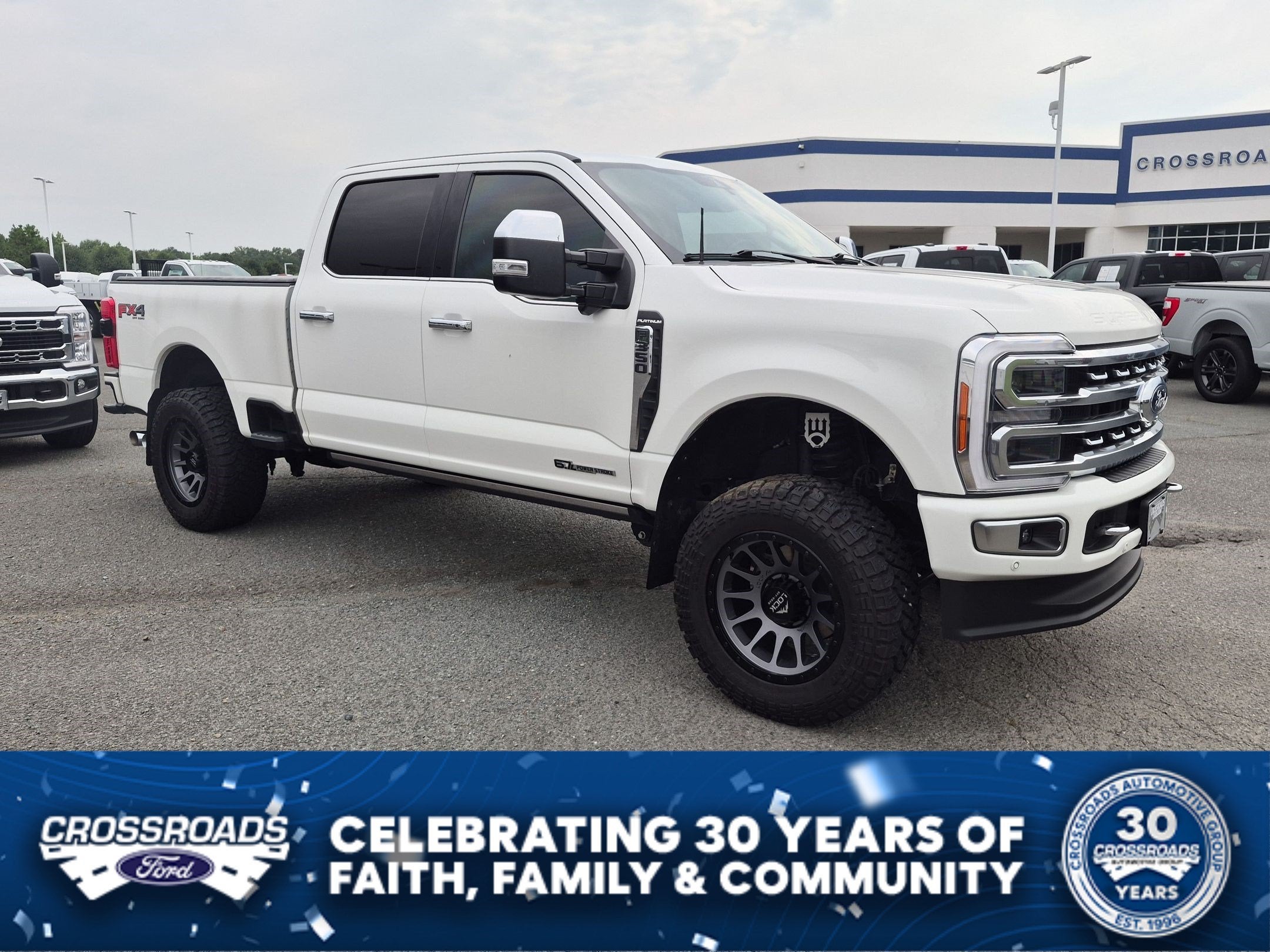 2023 Ford Super Duty F-350 SRW Platinum