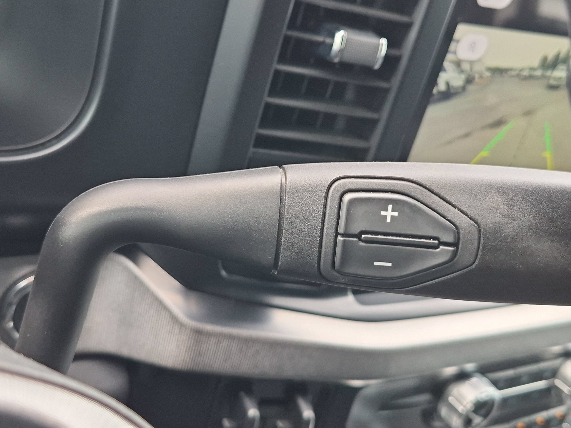 2023 Ford Super Duty F-350 SRW Platinum