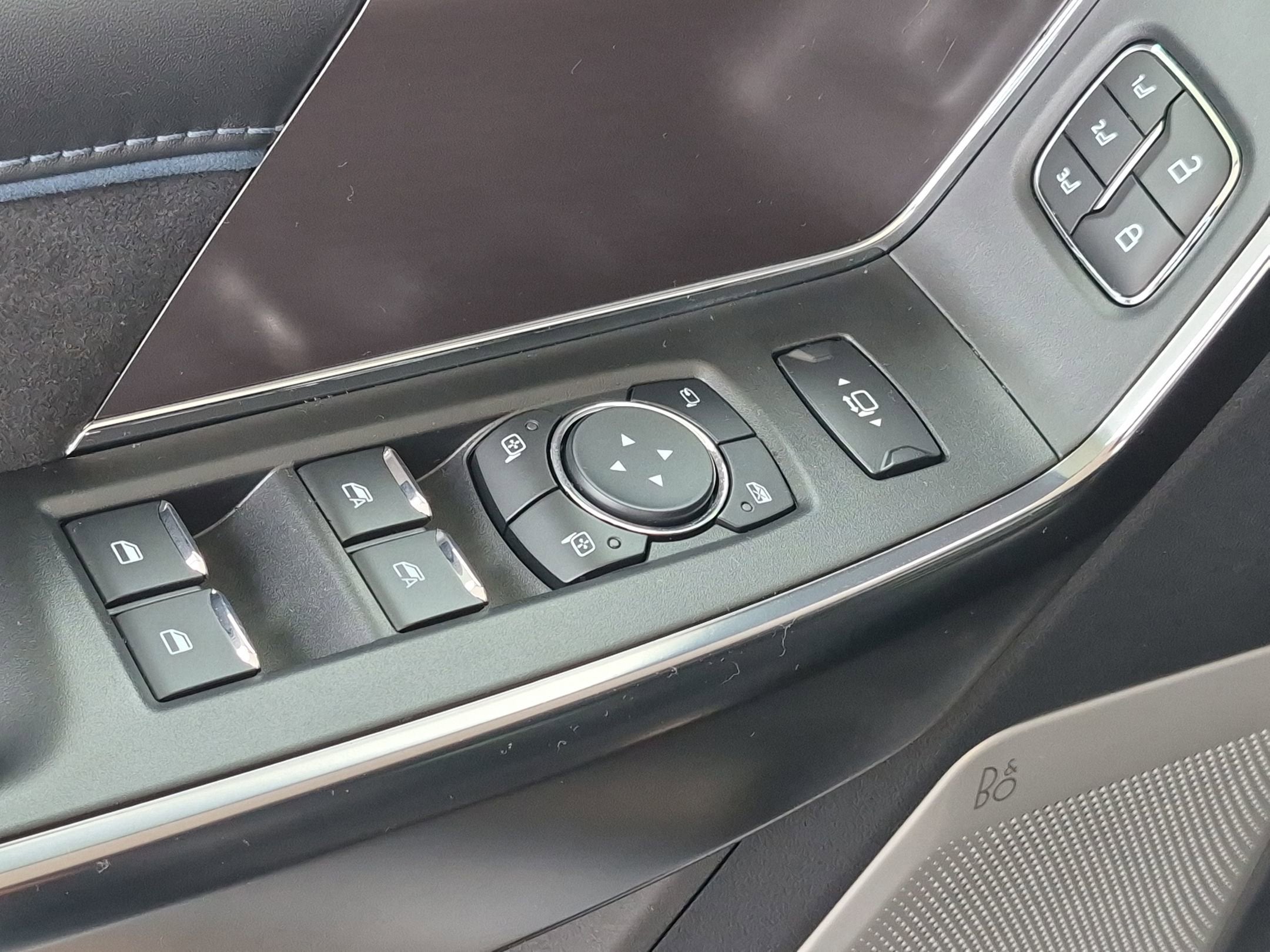 2026 Ford Super Duty F-350 DRW Platinum