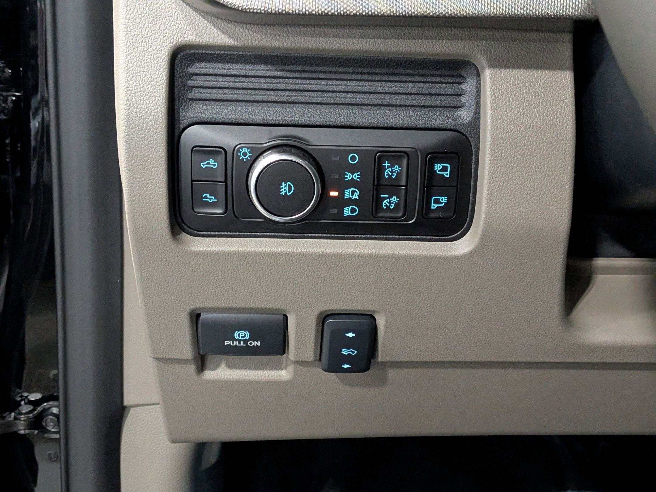 2026 Ford Super Duty F-450 DRW Platinum