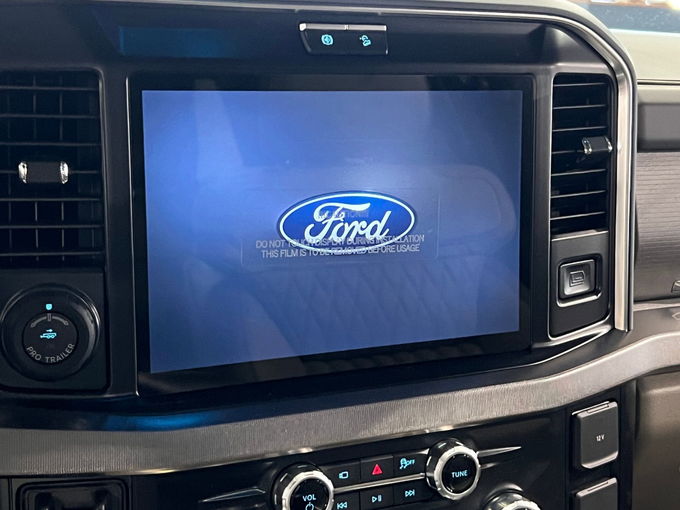 2026 Ford Super Duty F-450 DRW Platinum