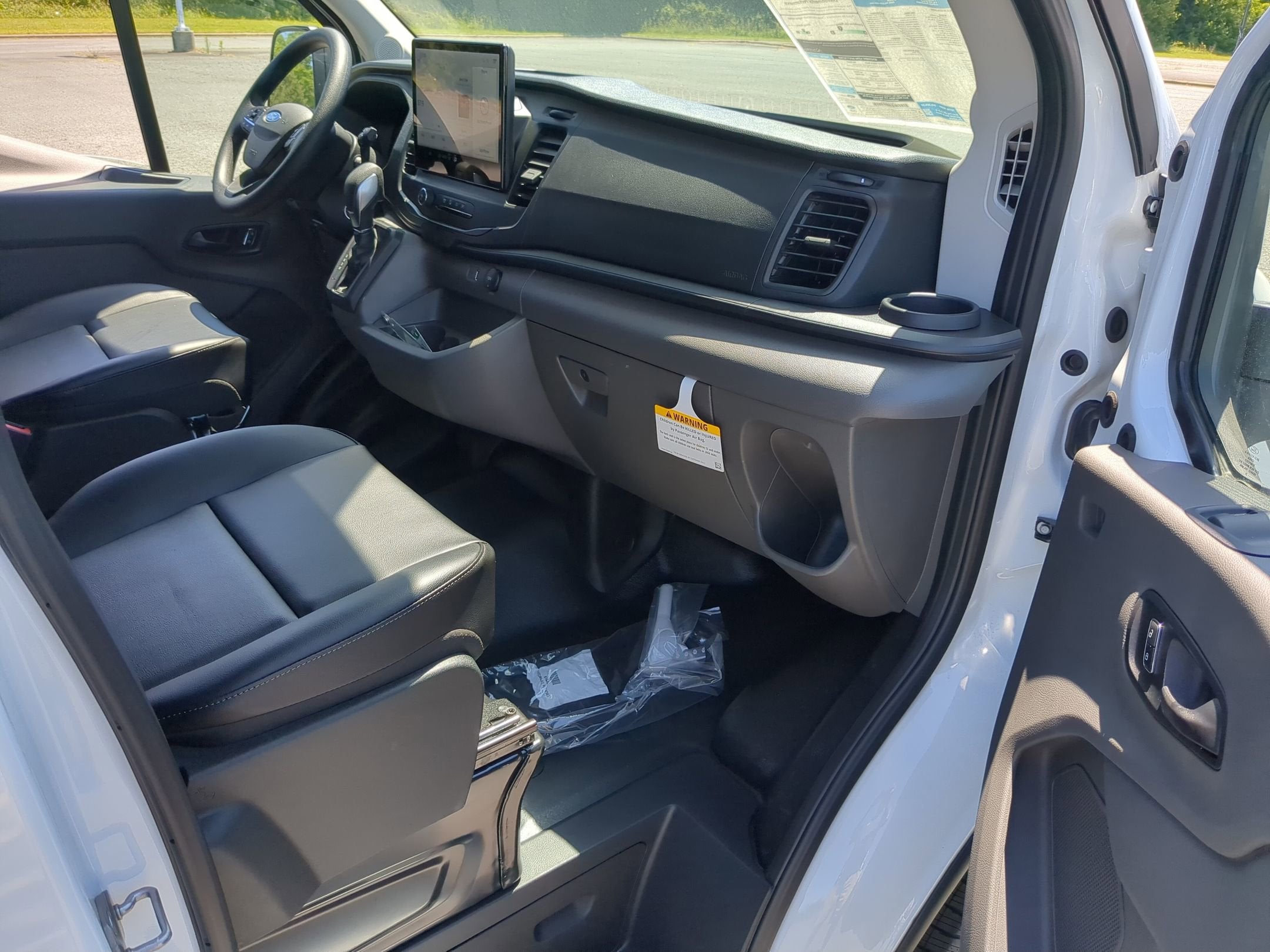 2026 Ford Transit Cargo Van Base
