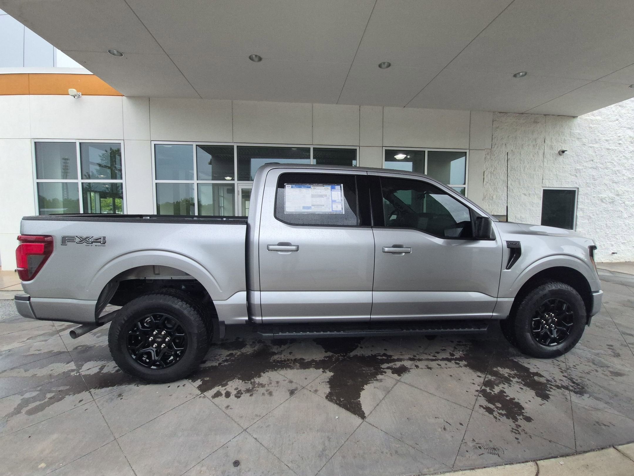 2026 Ford F-150 XLT - Crossroads Courtesy Demo