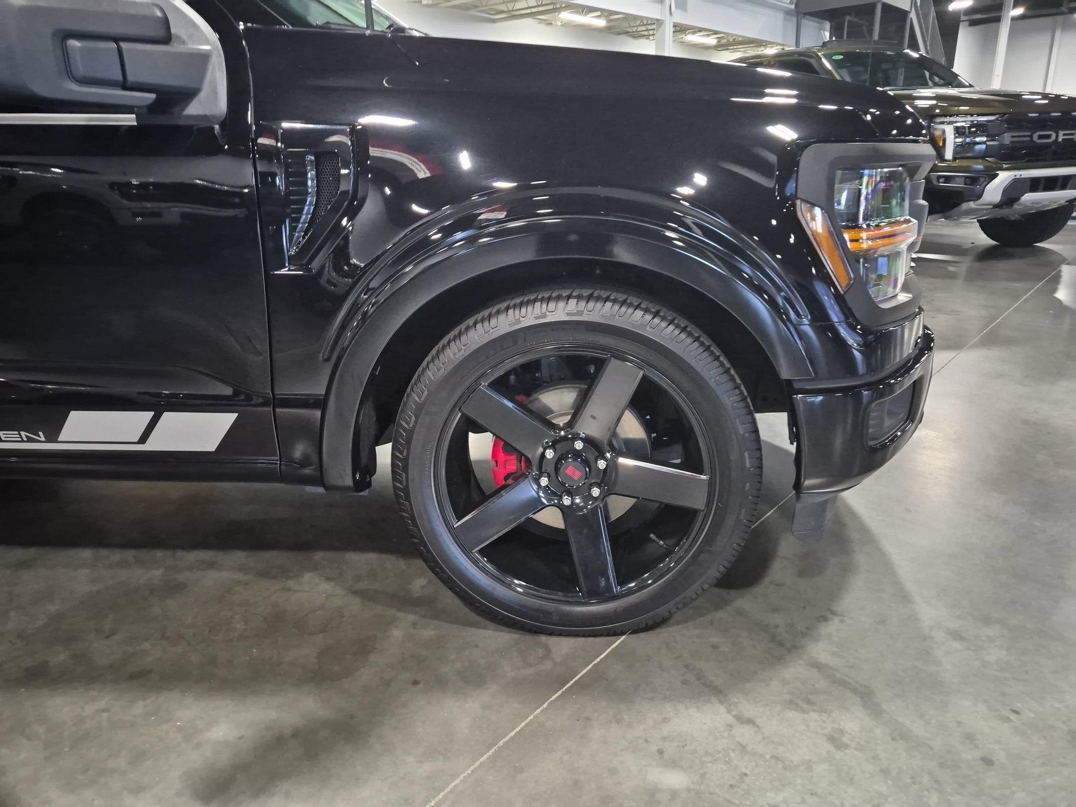 2024 Ford F-150 Saleen