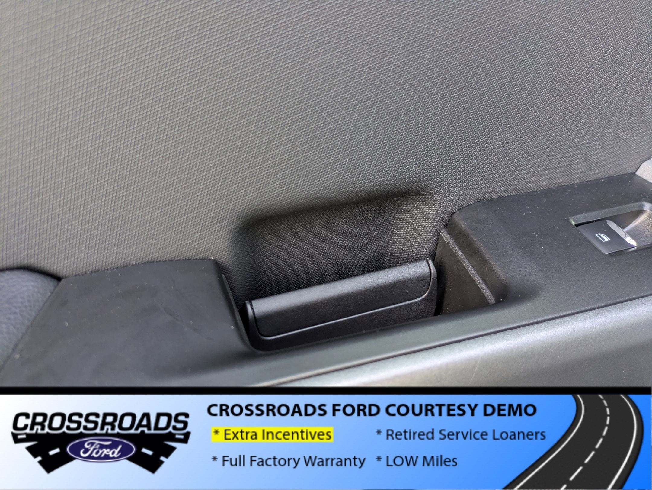 2025 Ford F-150 Lightning Flash - Crossroads Courtesy Demo