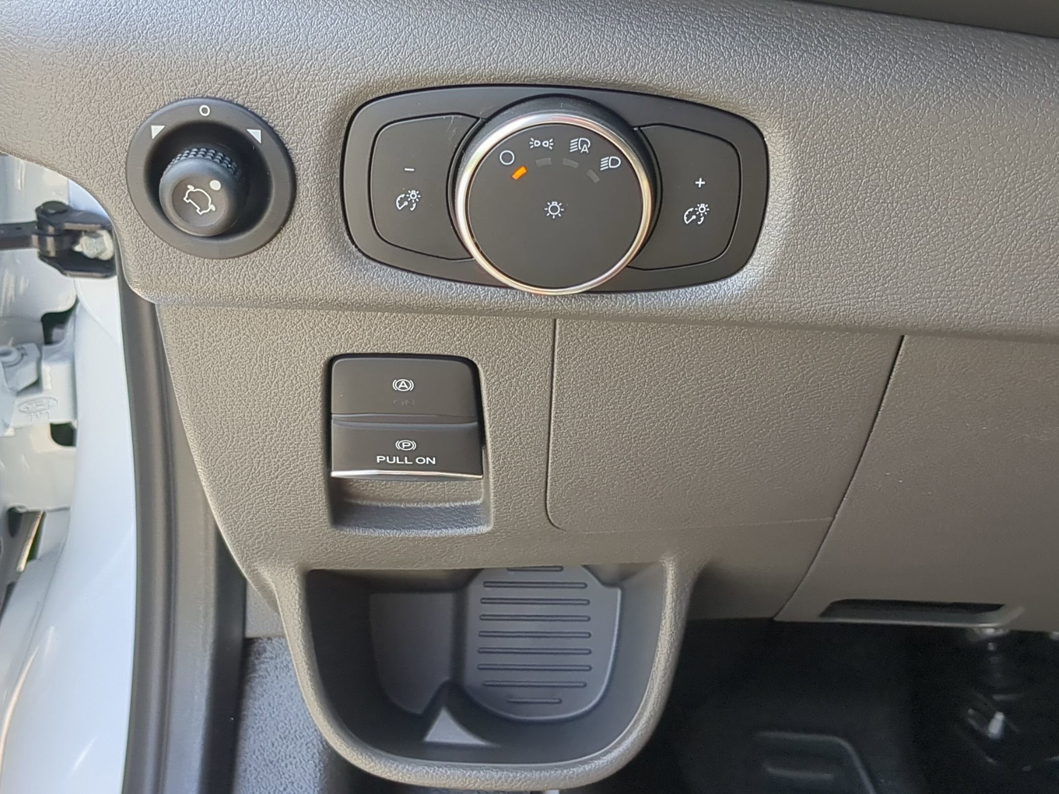 2026 Ford Transit Cargo Van Base
