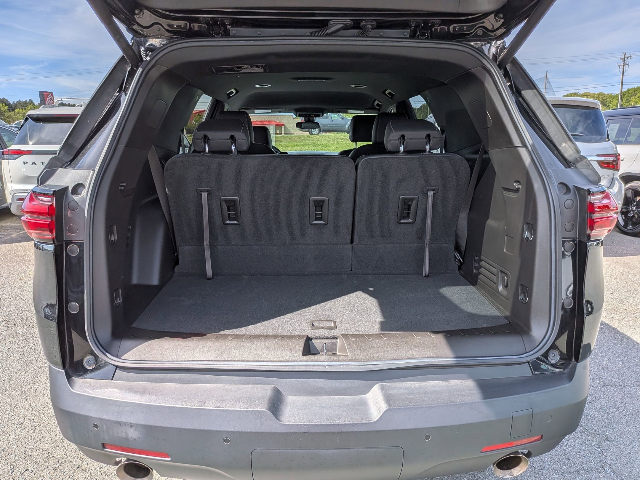 2022 Chevrolet Traverse LT Leather