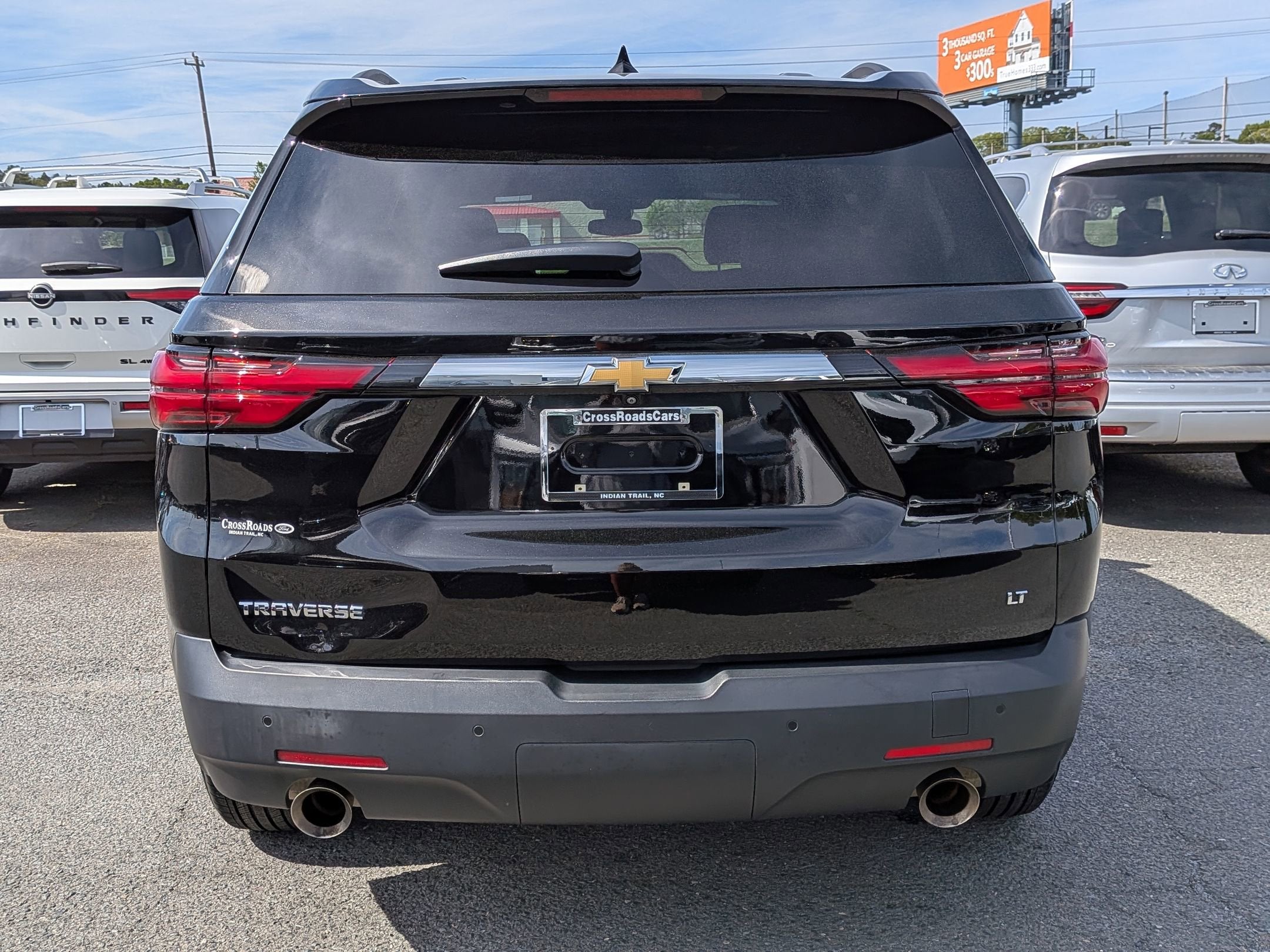 2022 Chevrolet Traverse LT Leather