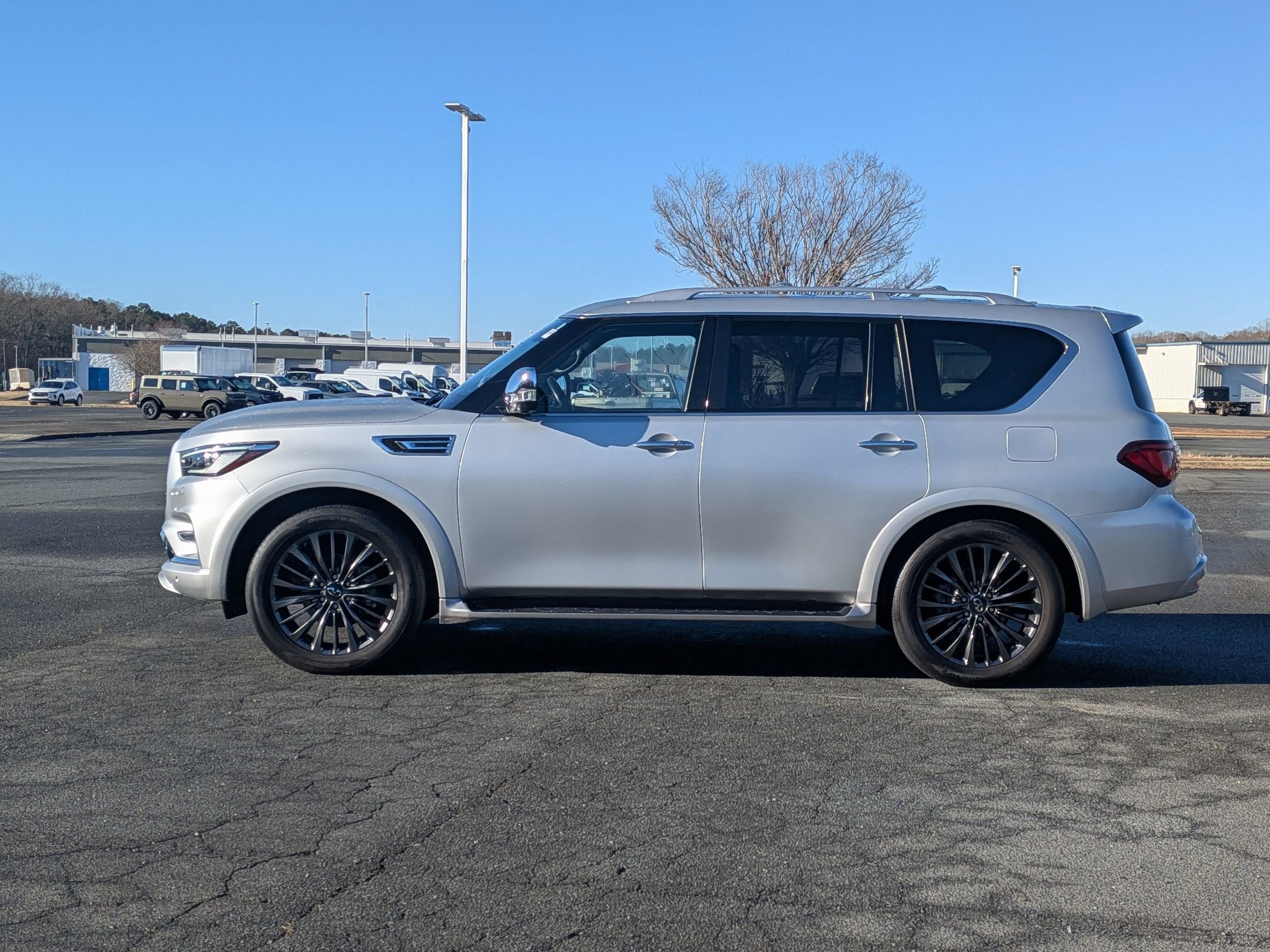 2021 INFINITI QX80 SENSORY